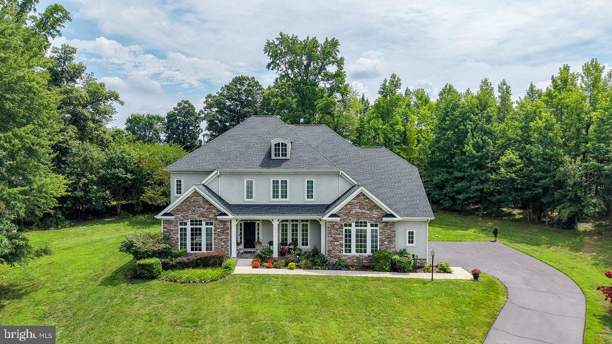8906 LAUREL OVERLOOK DRIVE