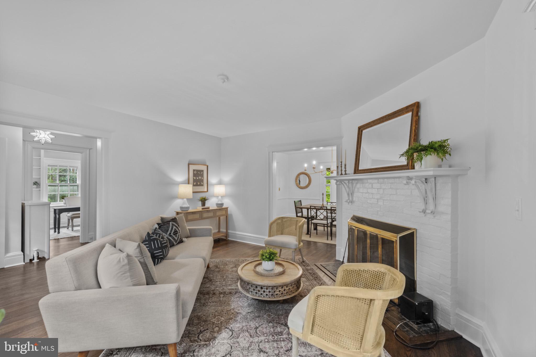 ROLAND PARK - Residential