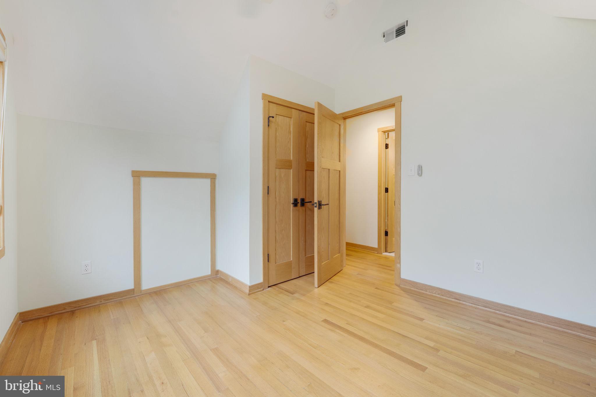 BROOKMONT - Residential