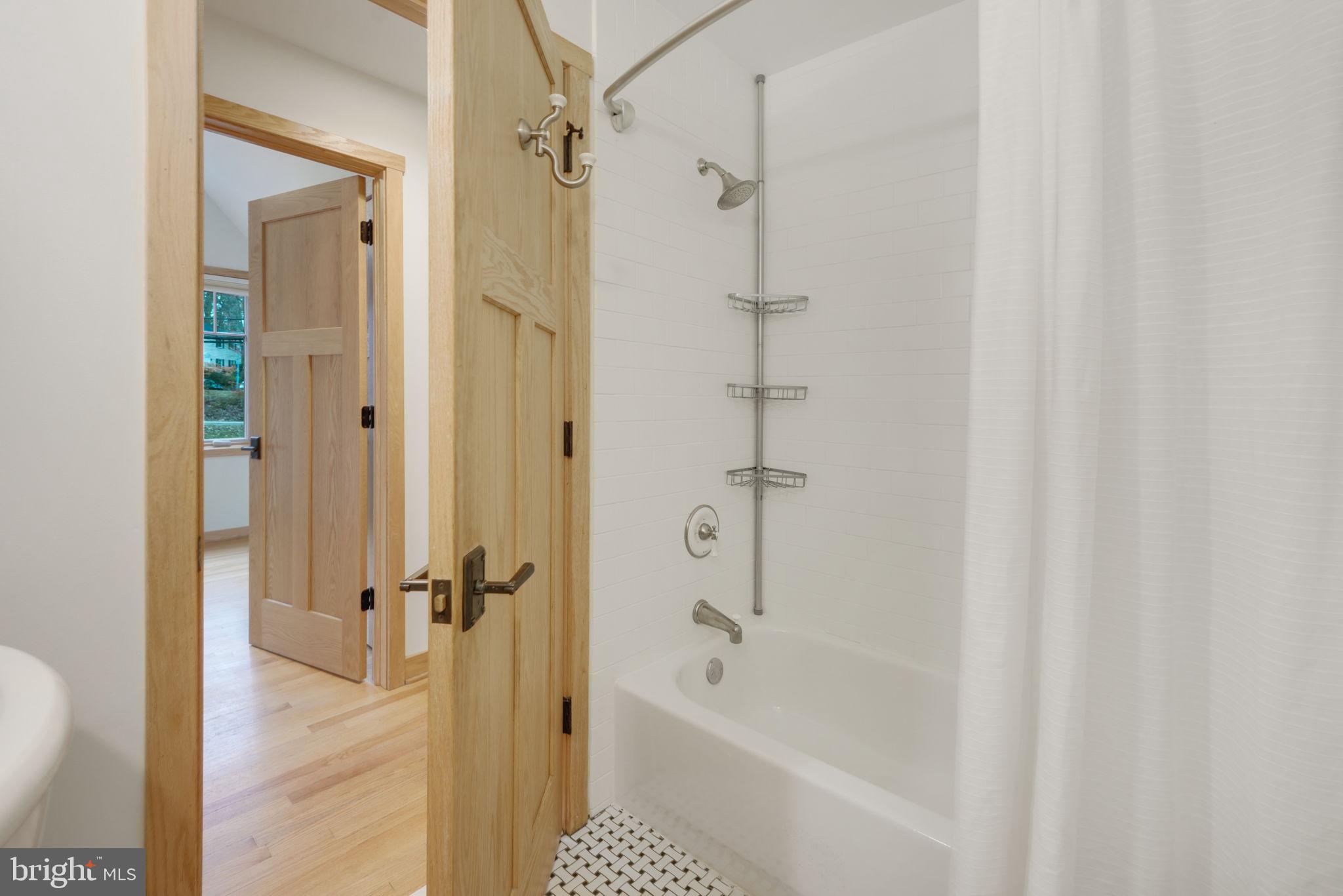 BROOKMONT - Residential