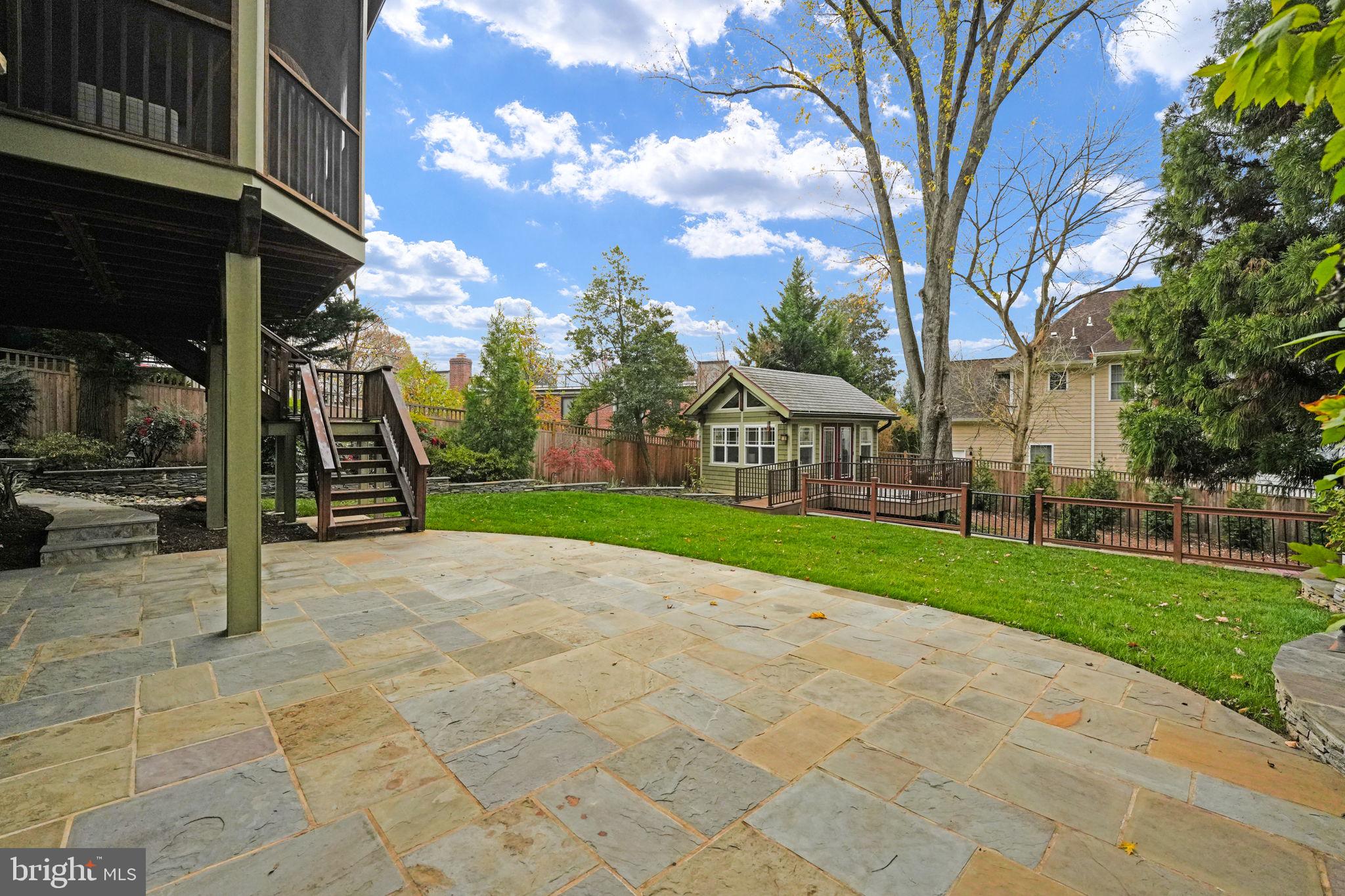 BROOKMONT - Residential