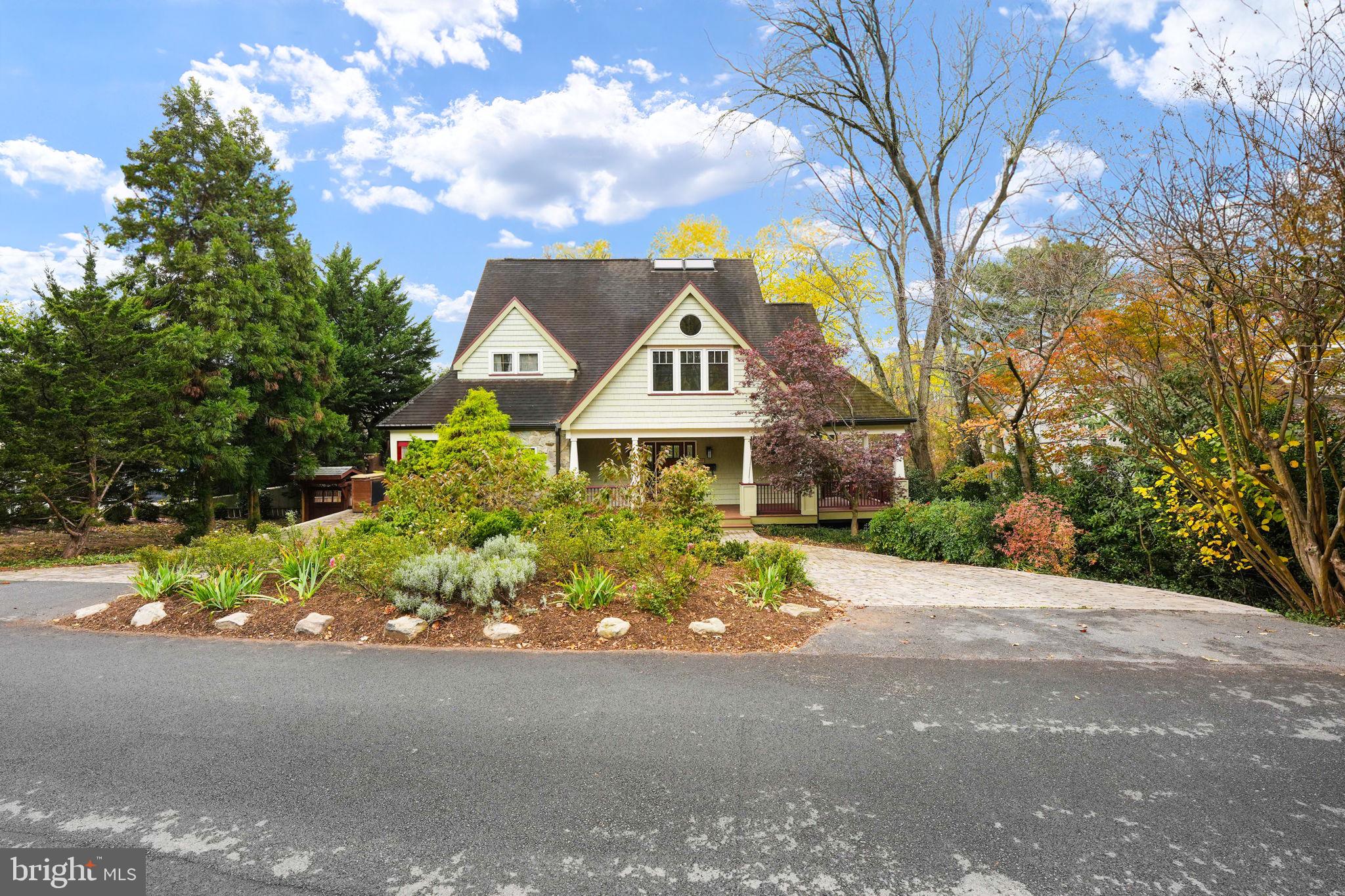 BROOKMONT - Residential