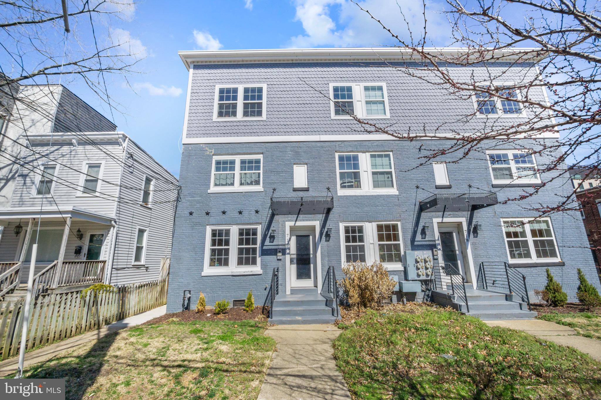 716 JACKSON STREET NE 1