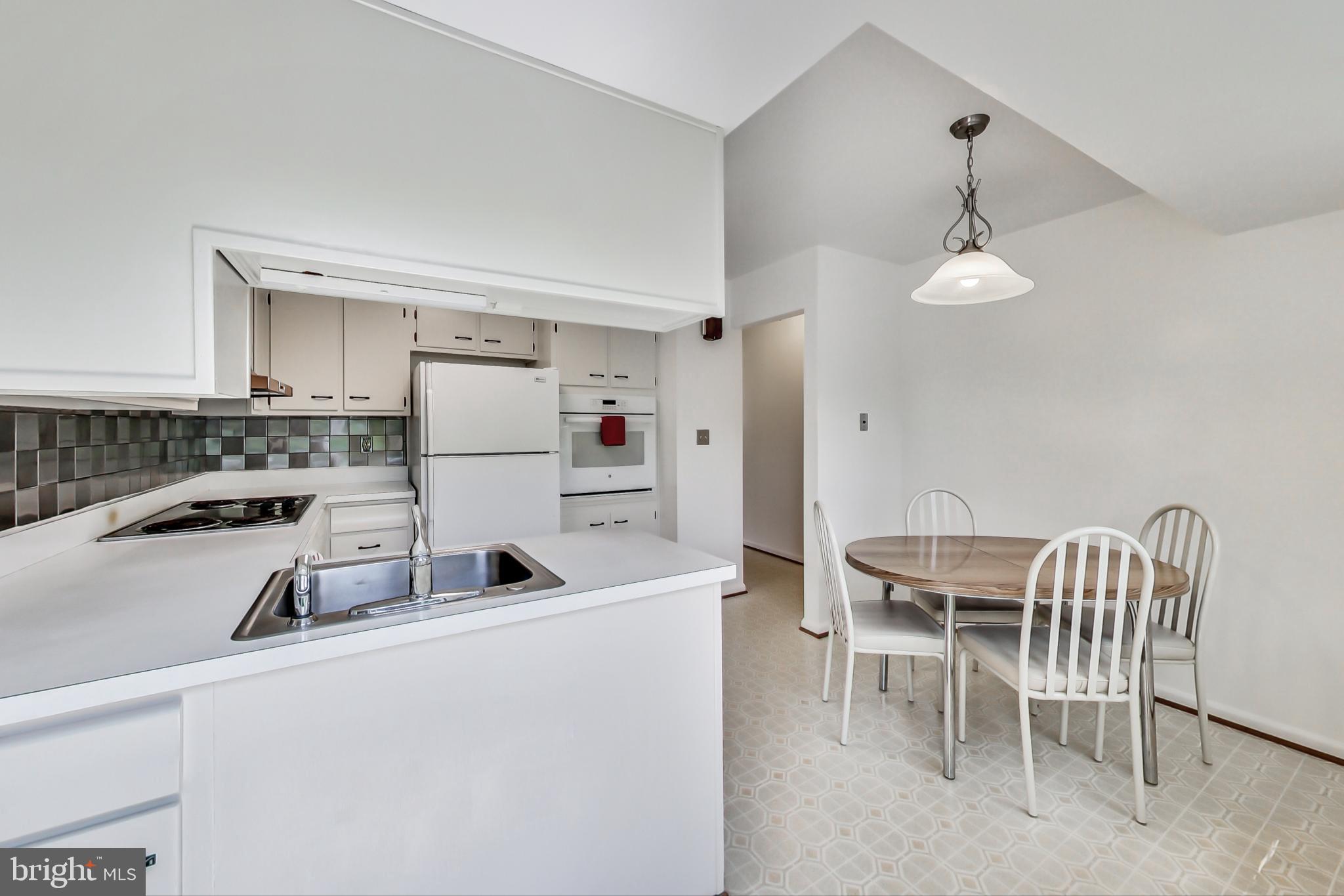 SPRINGBROOK VILLAGE - Residential