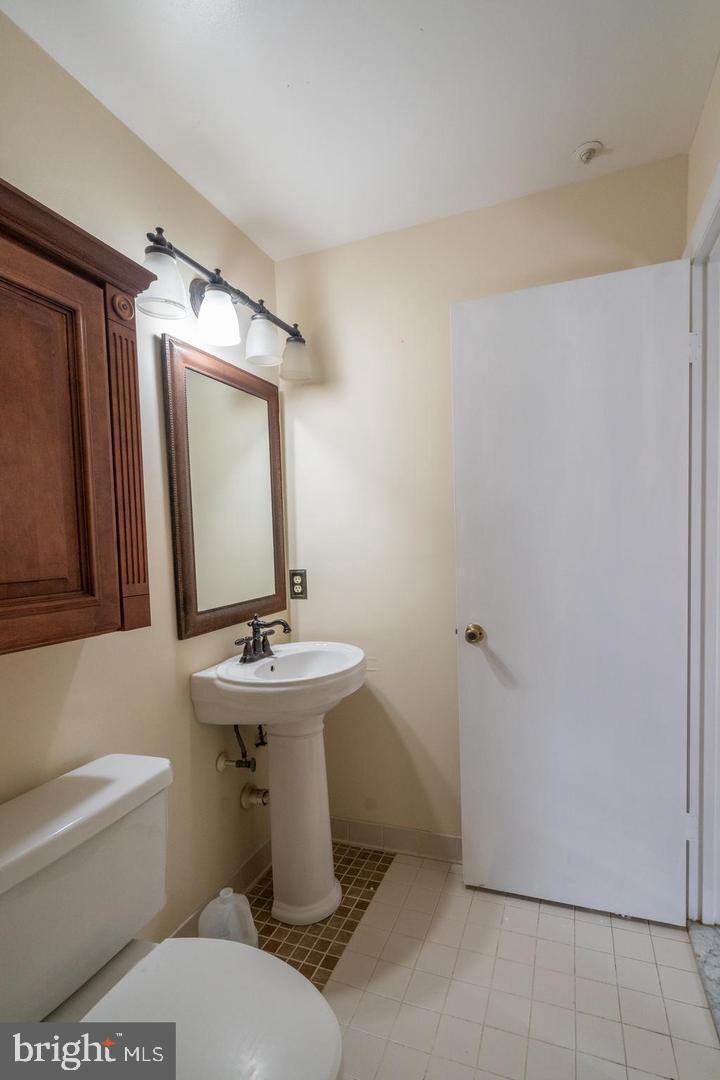 SUMMER RIDGE CODM - Residential Lease