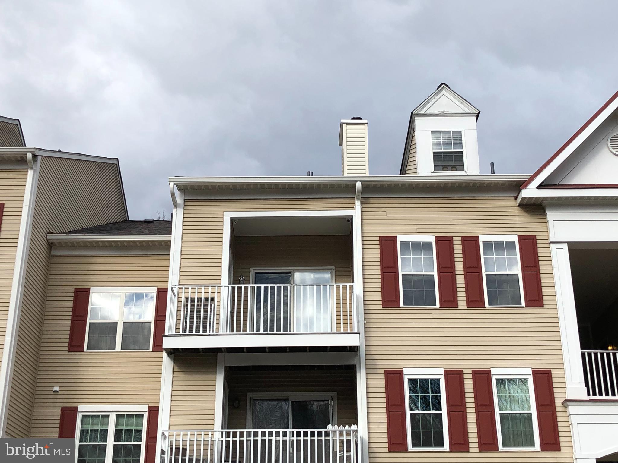 FALLS GABLE - Residential