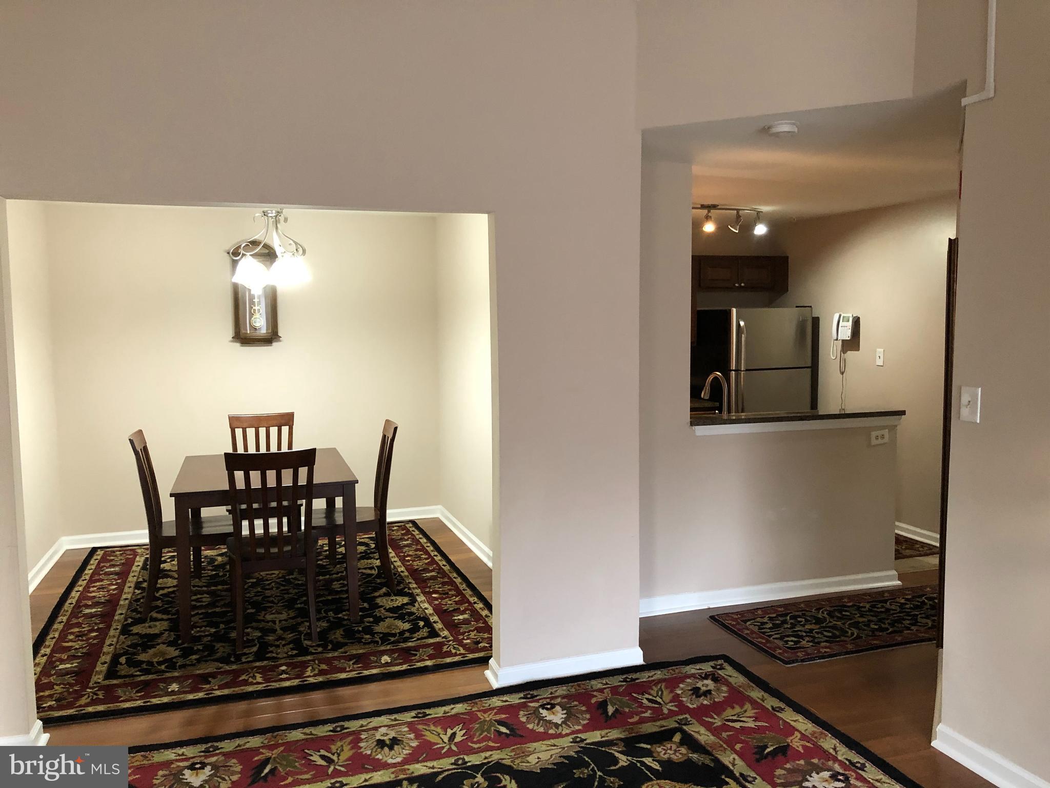 FALLS GABLE - Residential