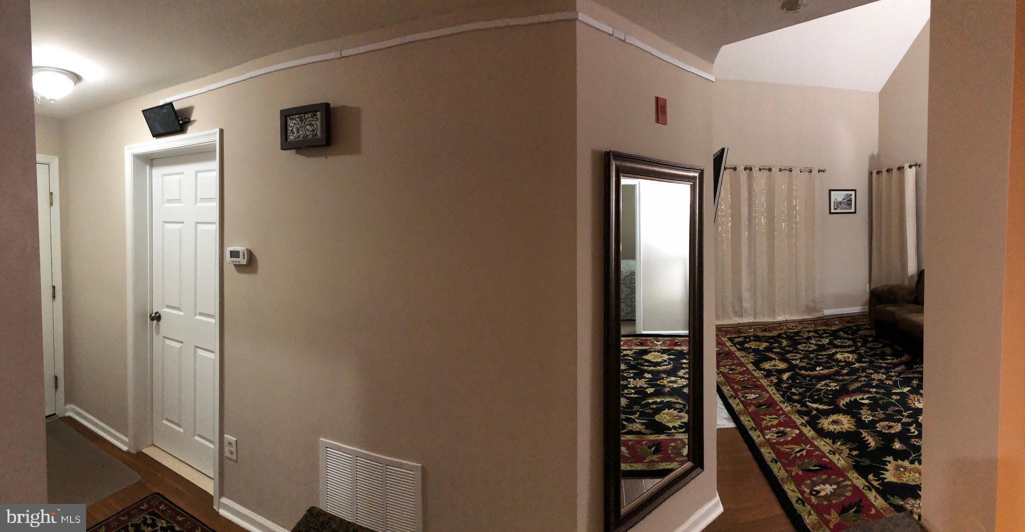 FALLS GABLE - Residential