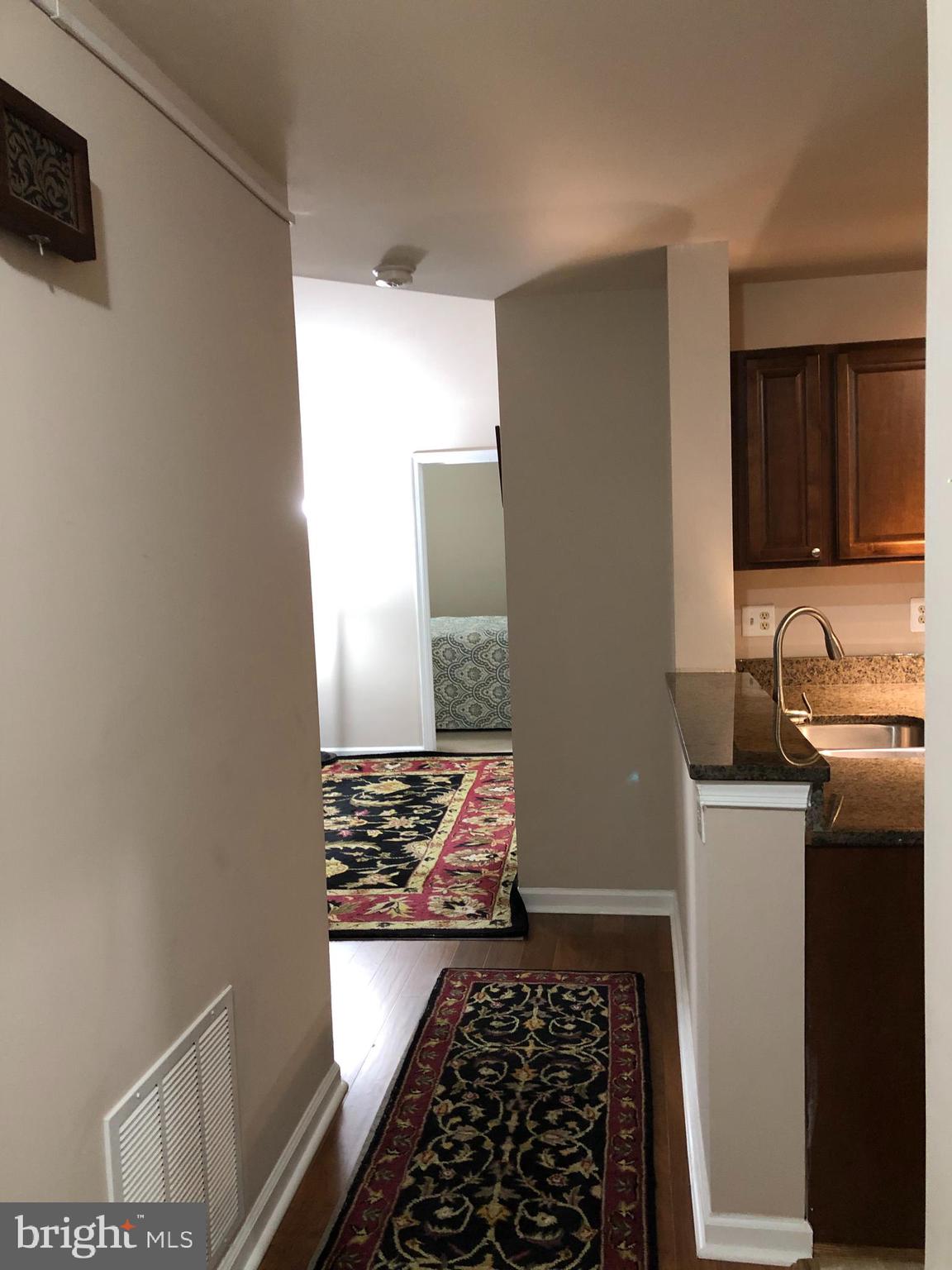 FALLS GABLE - Residential