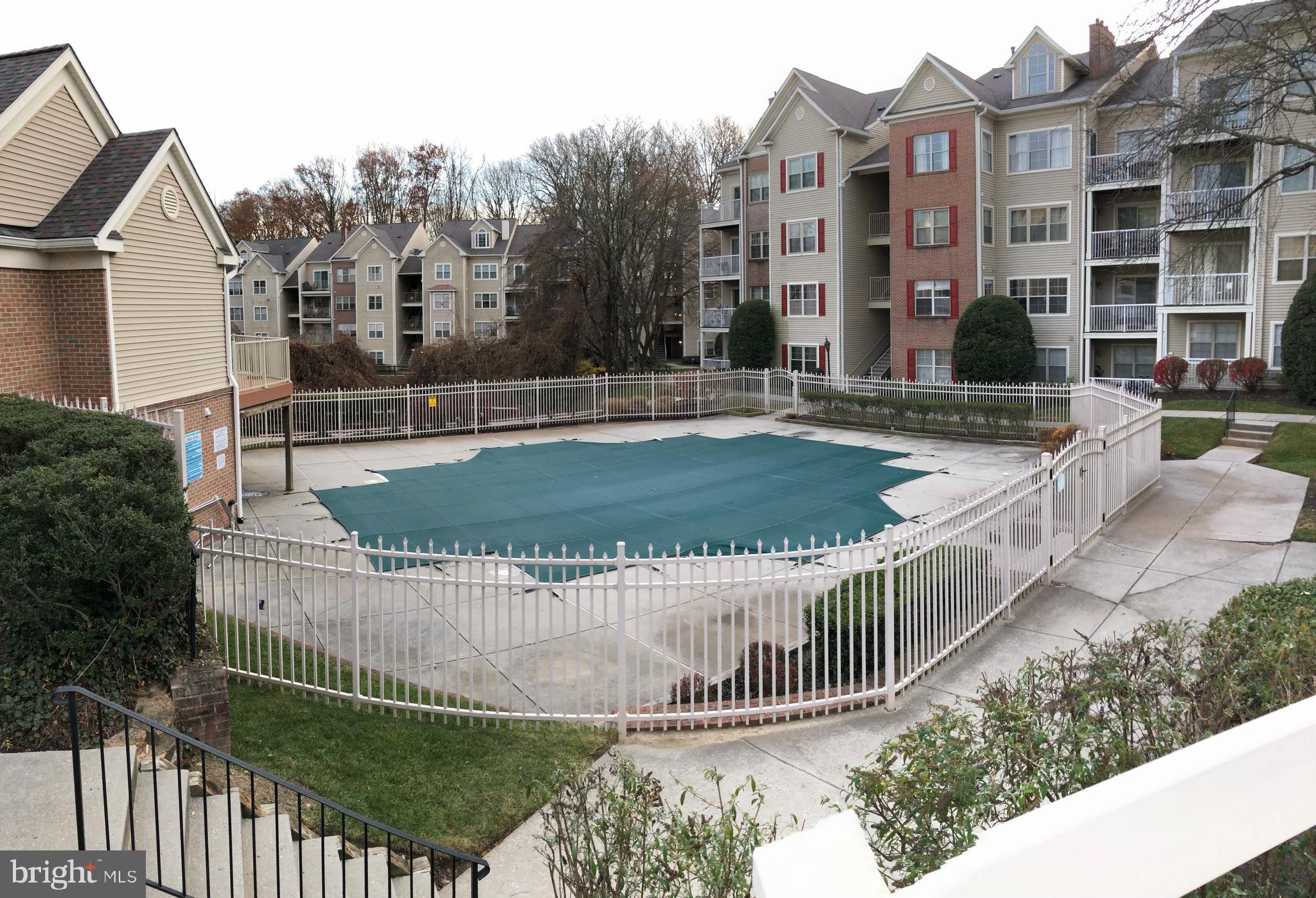 FALLS GABLE - Residential