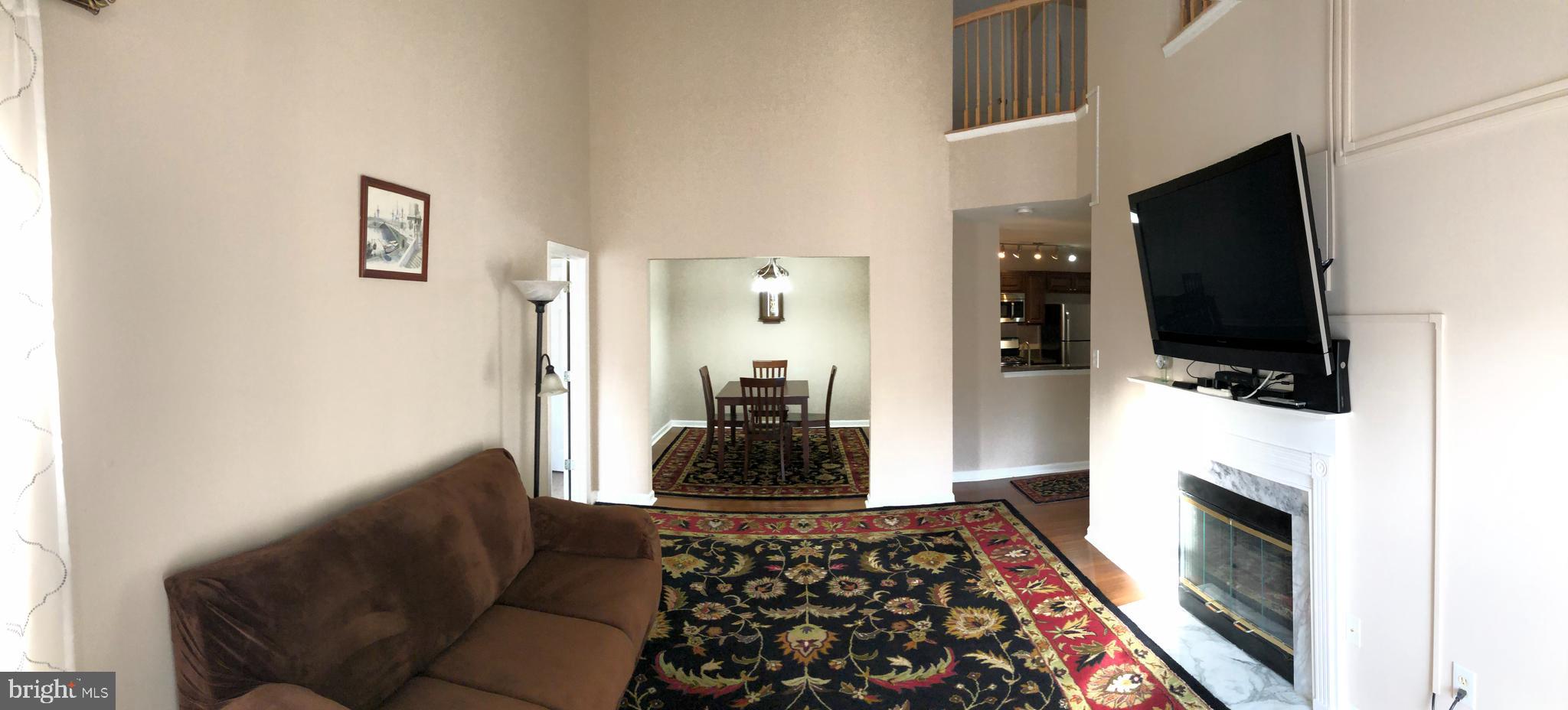 FALLS GABLE - Residential