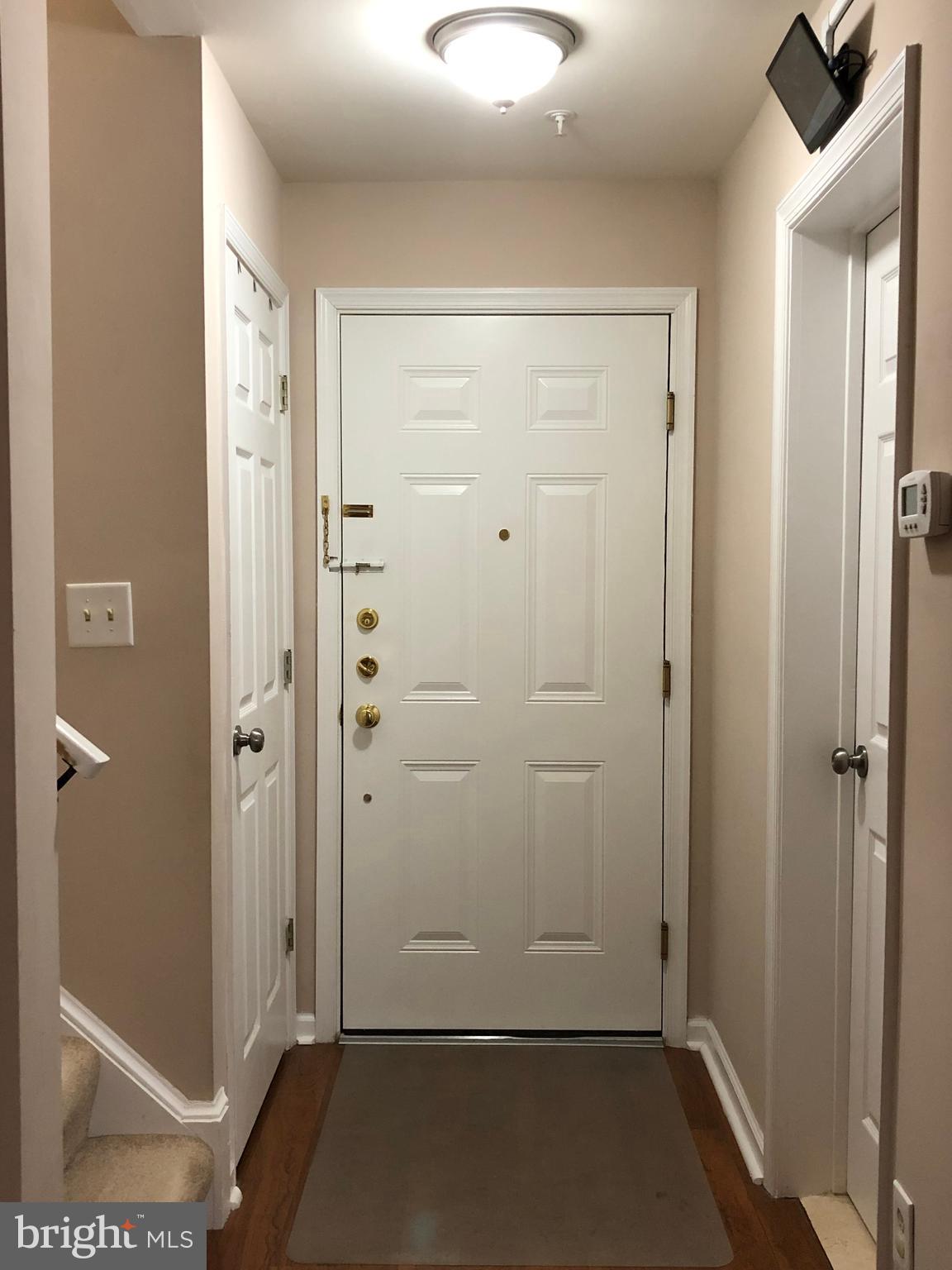 FALLS GABLE - Residential