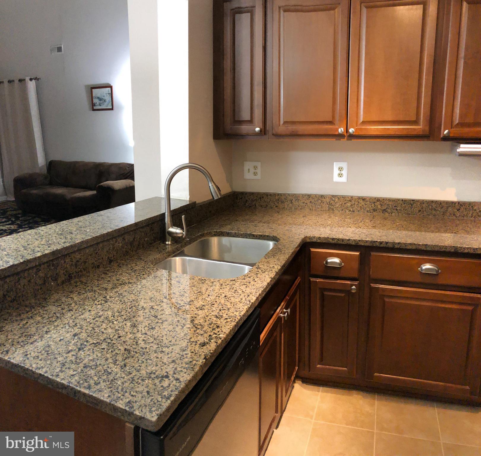 FALLS GABLE - Residential