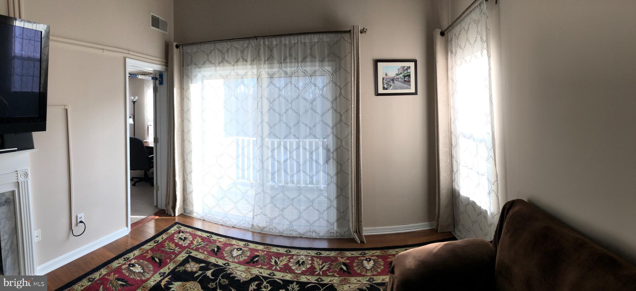 FALLS GABLE - Residential