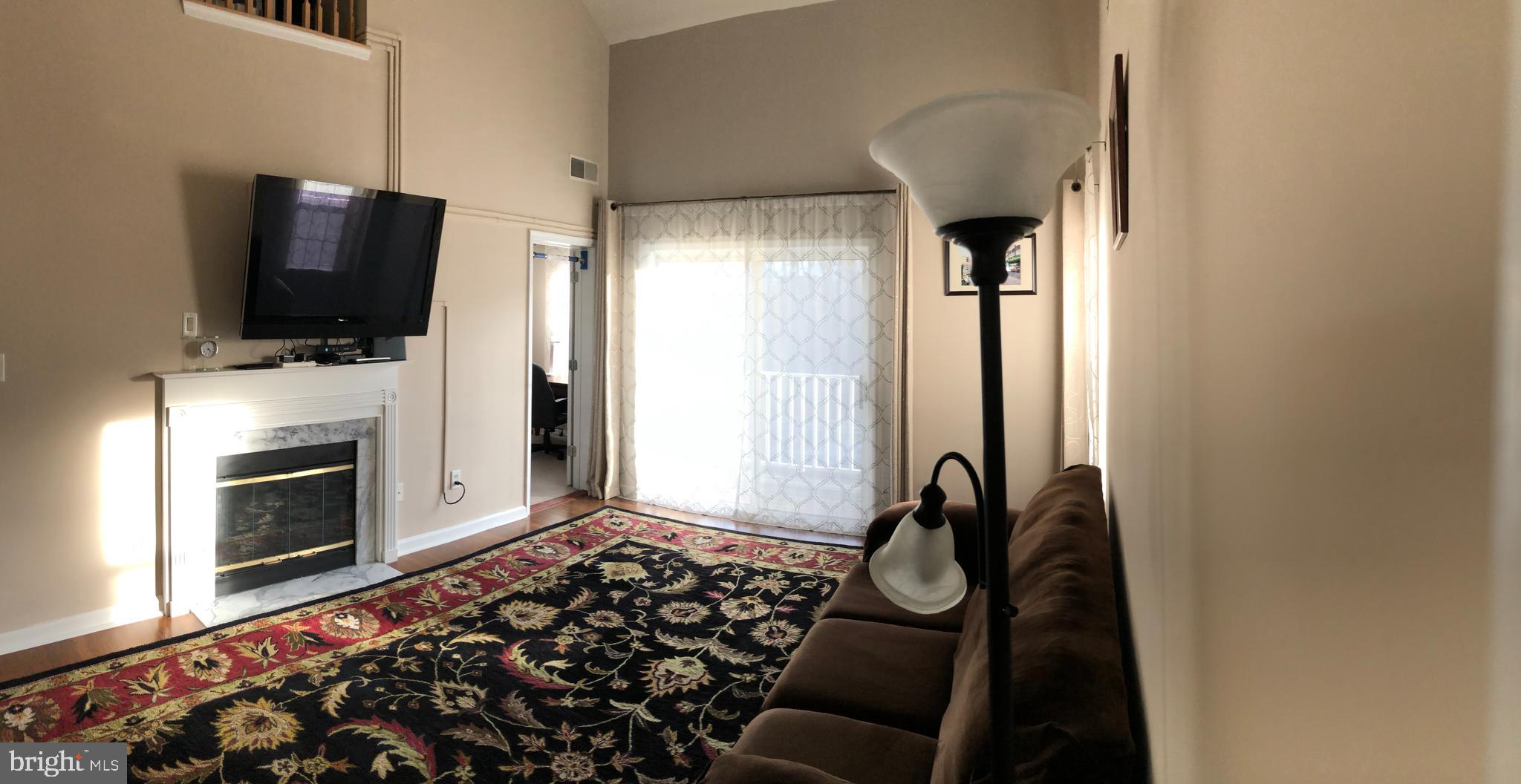 FALLS GABLE - Residential