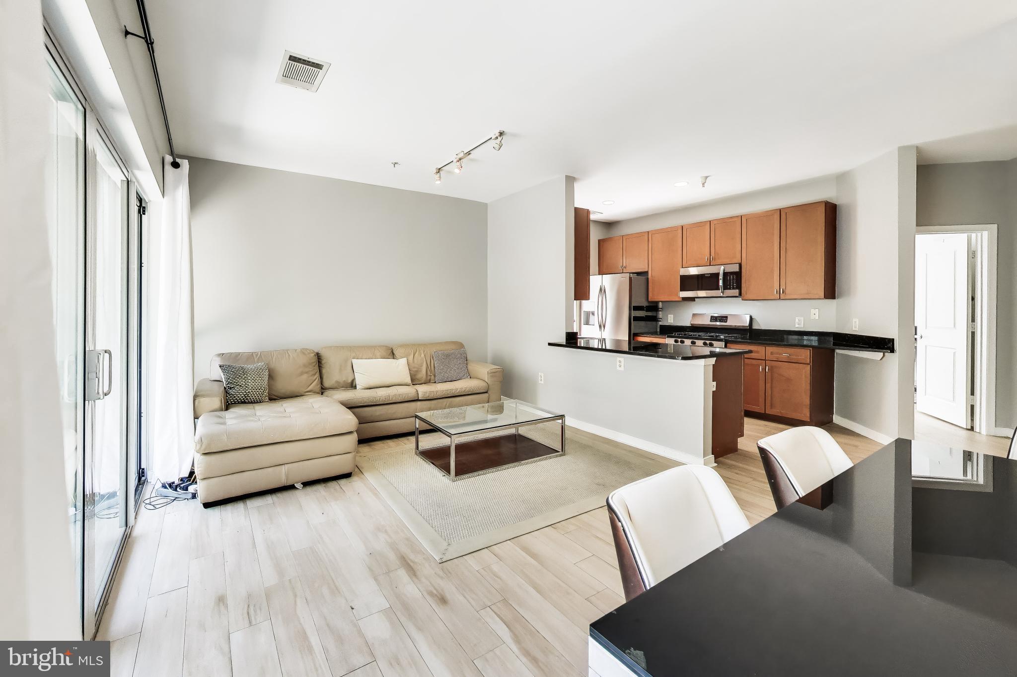 SILVER SPRING - Residential