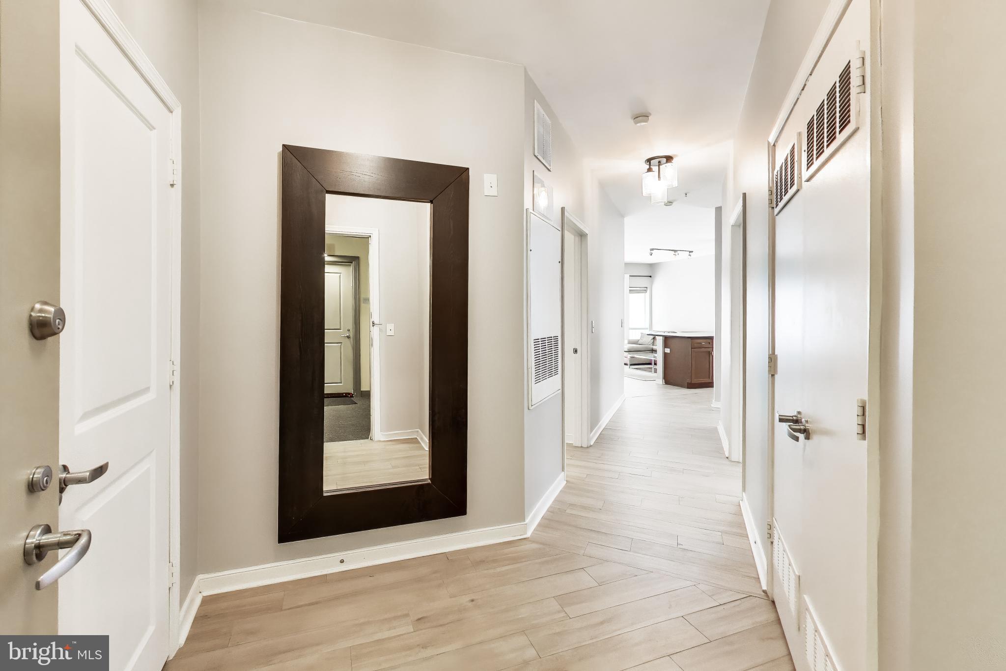 SILVER SPRING - Residential