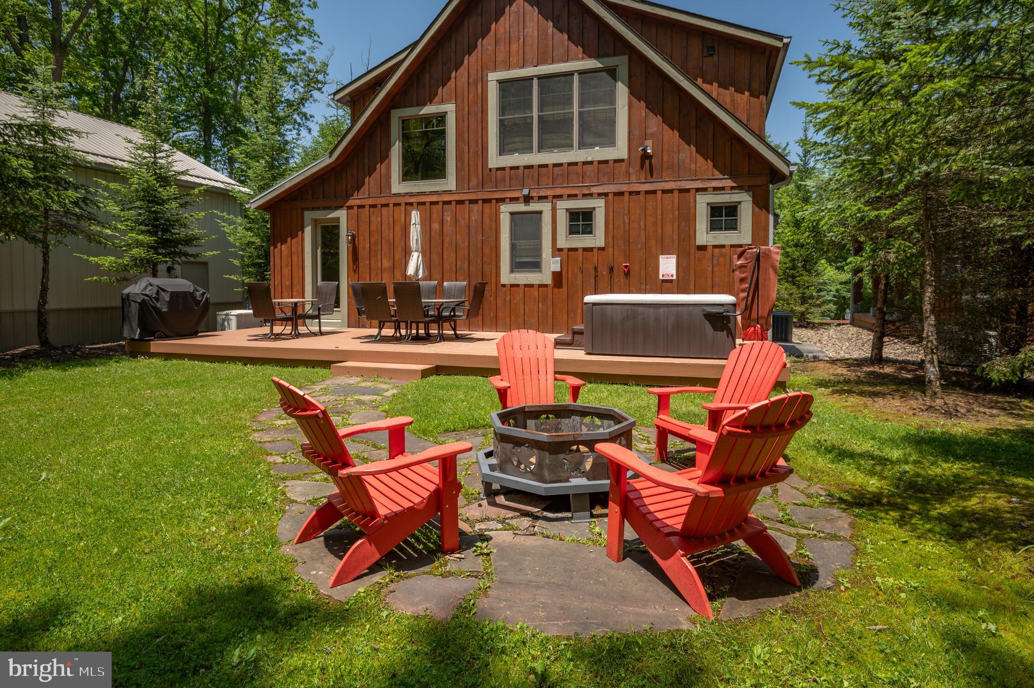 PARADISE HEIGHTS - Residential