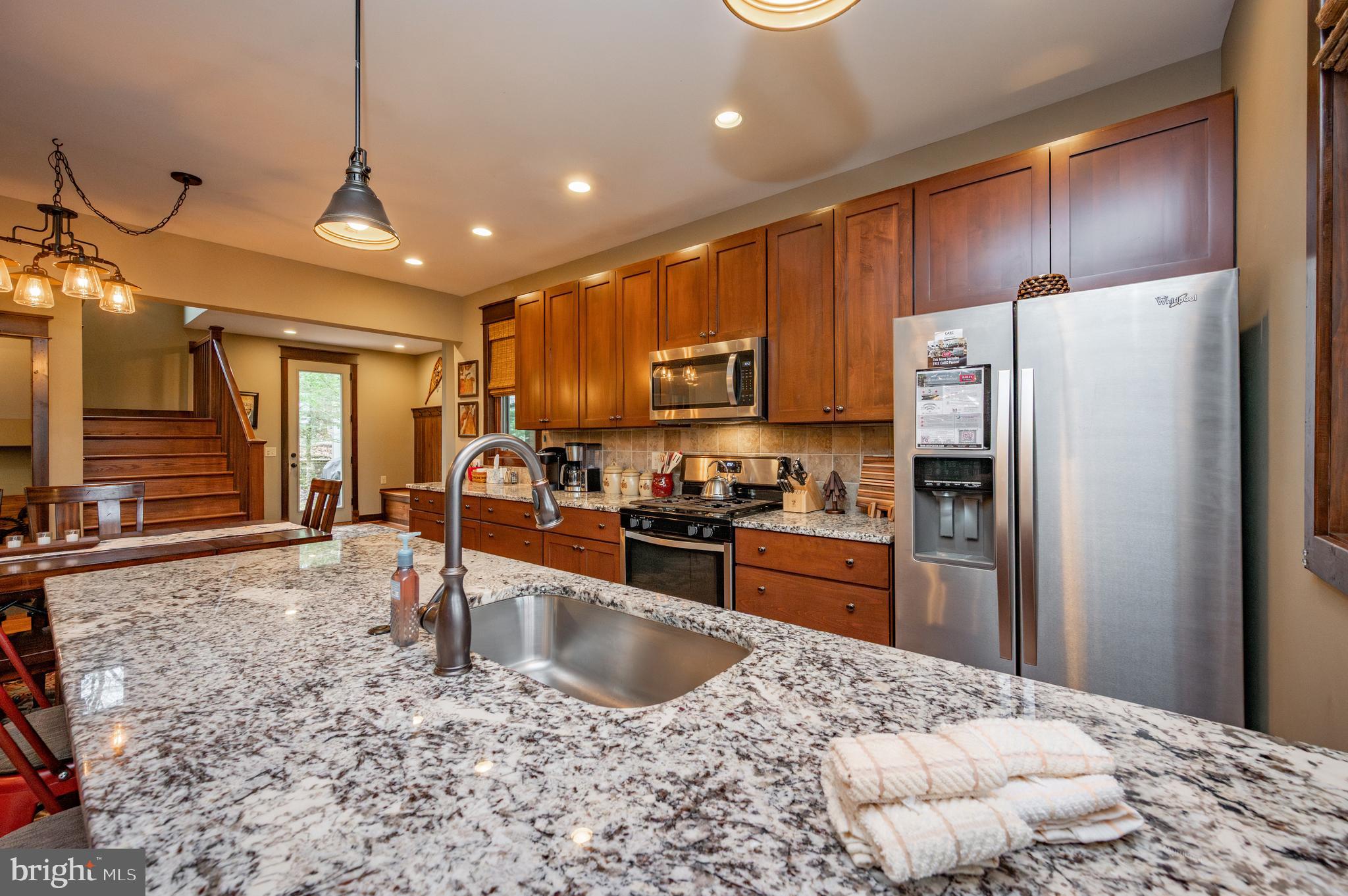 PARADISE HEIGHTS - Residential