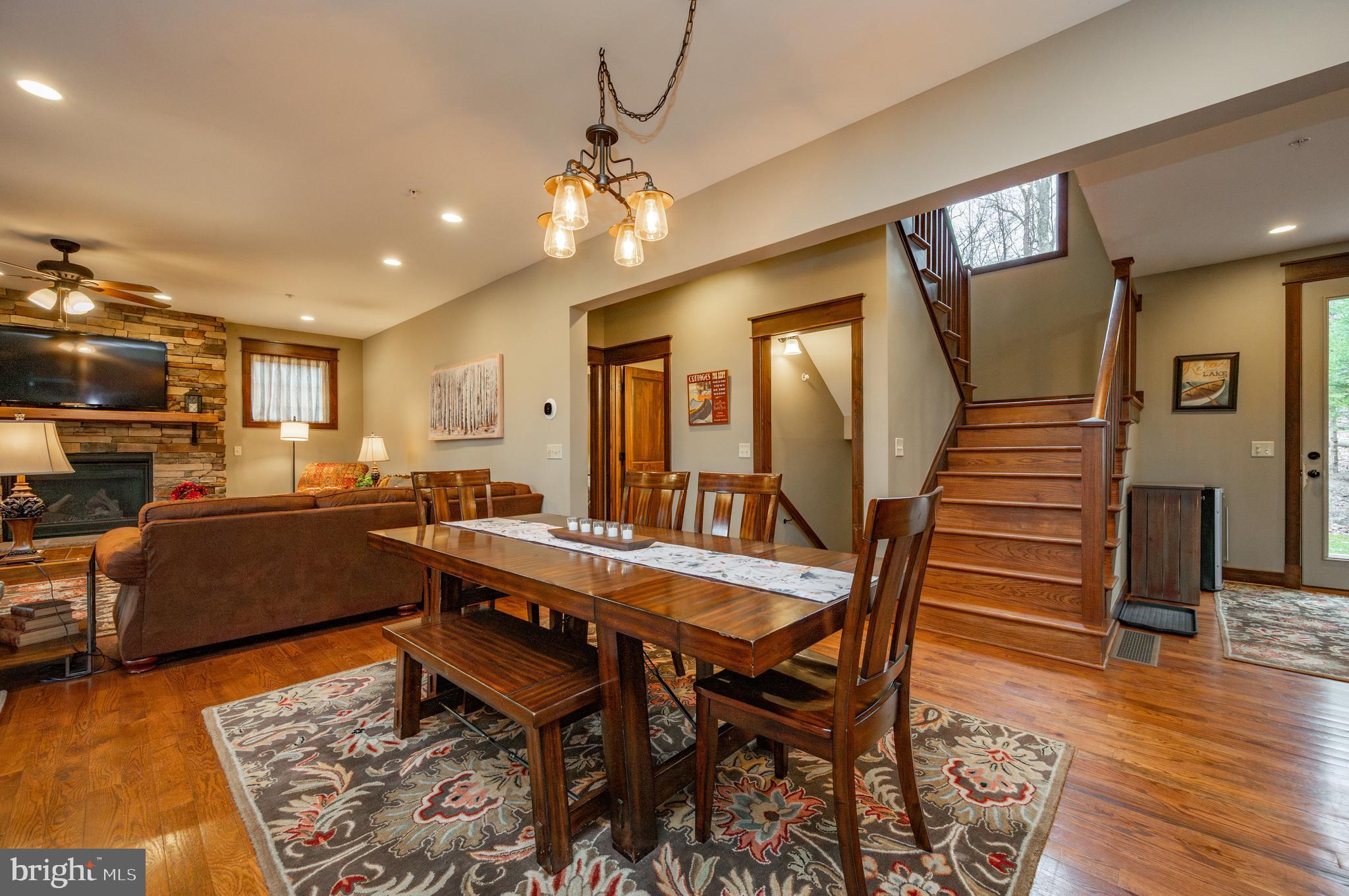 PARADISE HEIGHTS - Residential