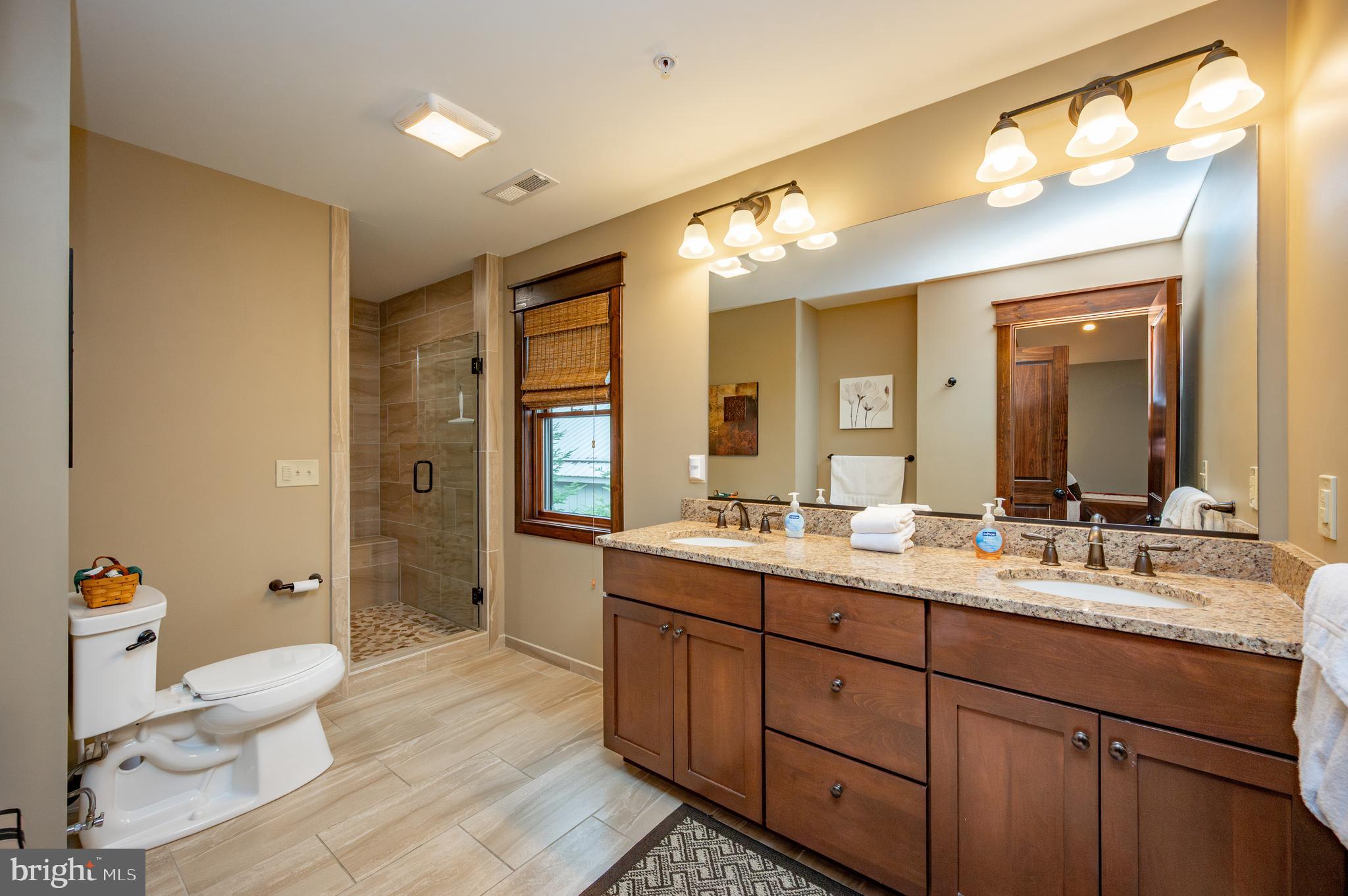 PARADISE HEIGHTS - Residential