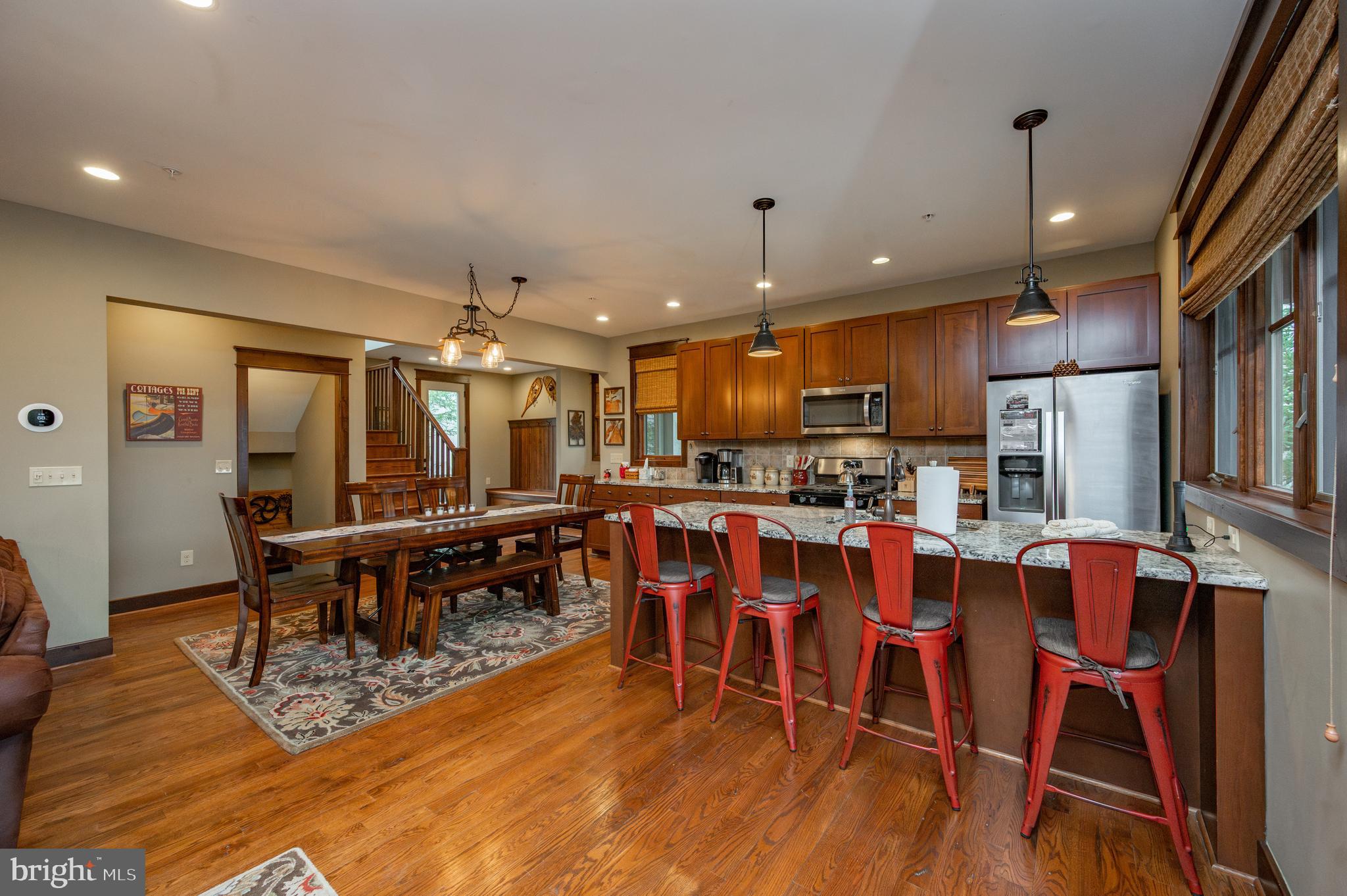 PARADISE HEIGHTS - Residential