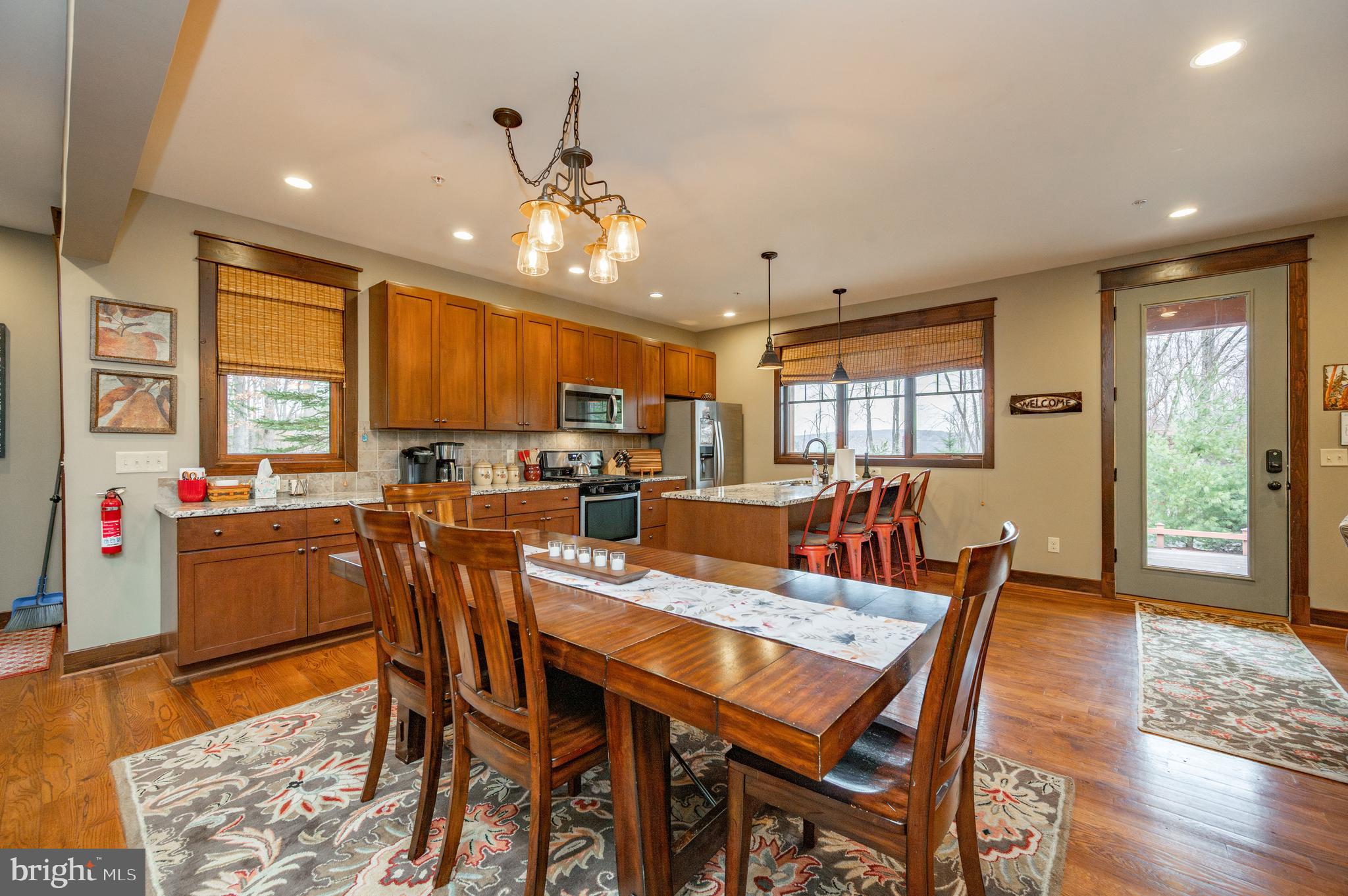 PARADISE HEIGHTS - Residential