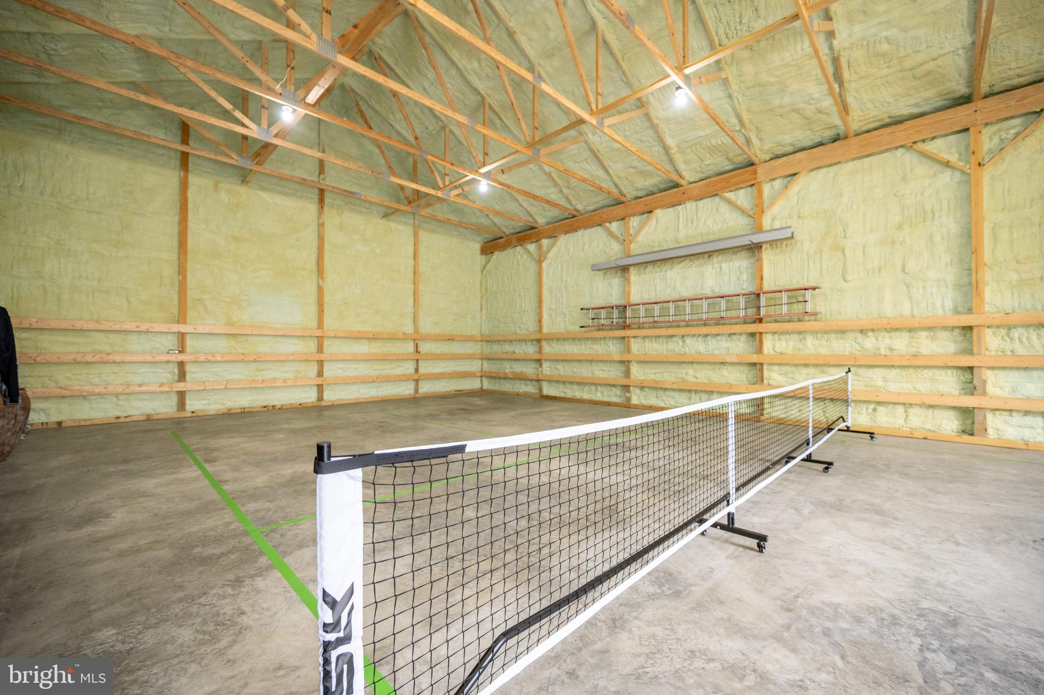 PARADISE HEIGHTS - Residential