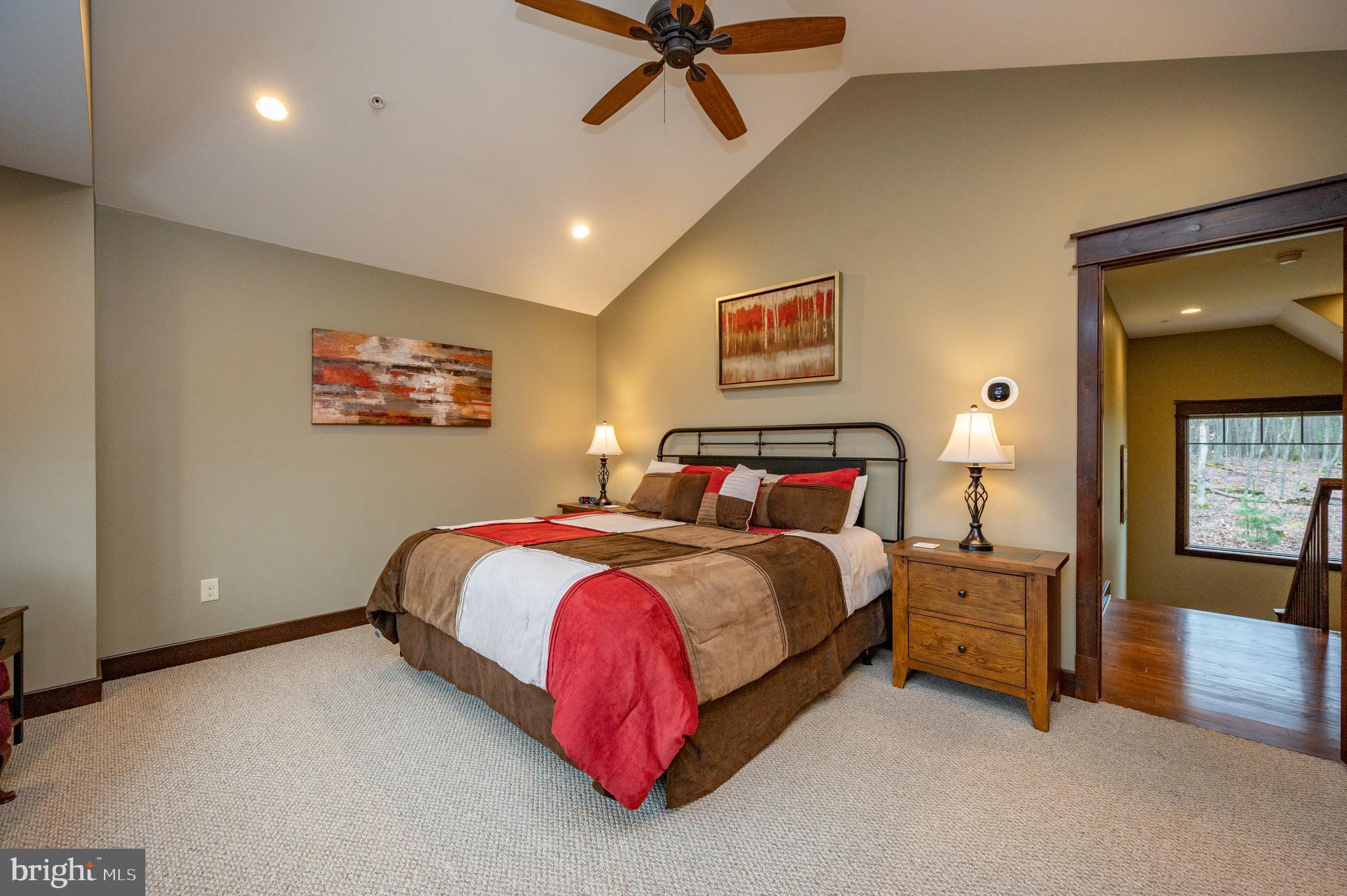 PARADISE HEIGHTS - Residential