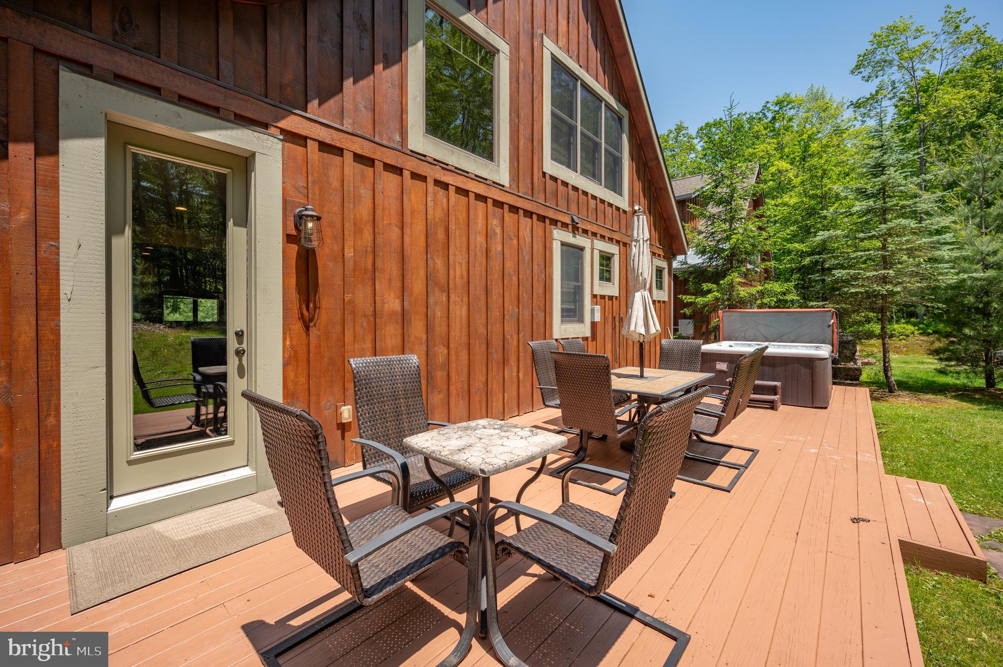 PARADISE HEIGHTS - Residential