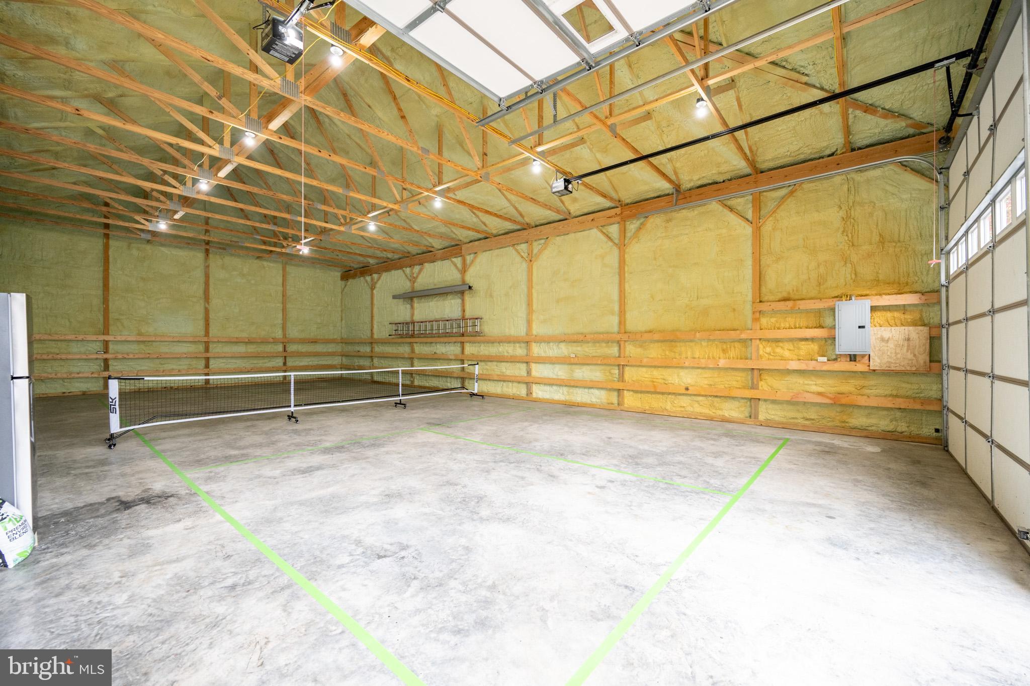 PARADISE HEIGHTS - Residential