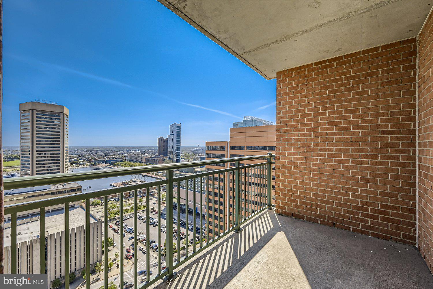 INNER HARBOR - Residential Lease