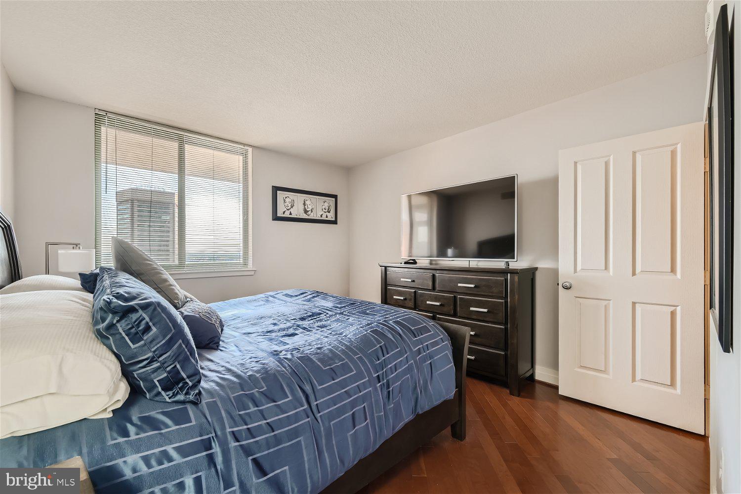 INNER HARBOR - Residential Lease