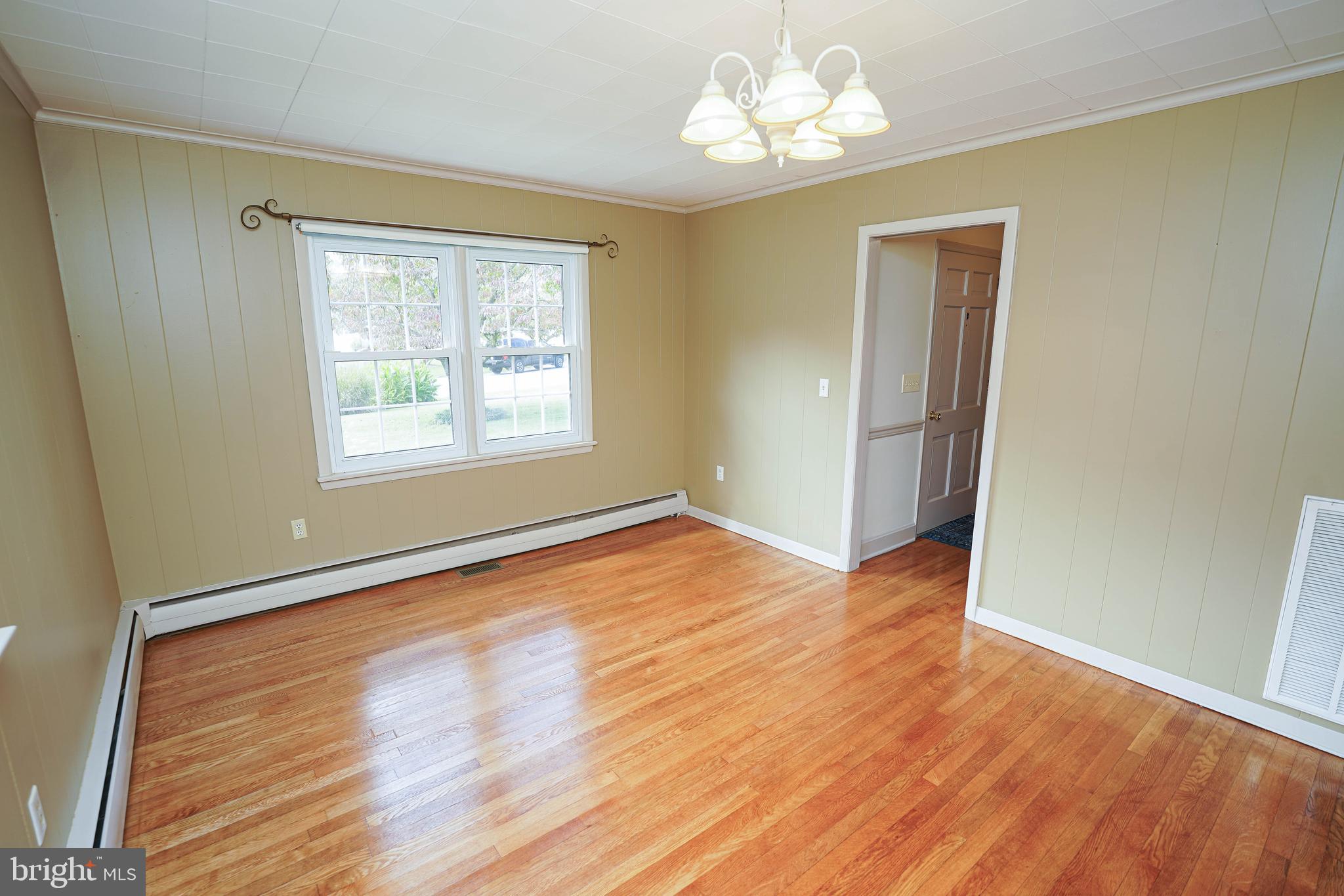 GLENWOOD ACRES - Residential