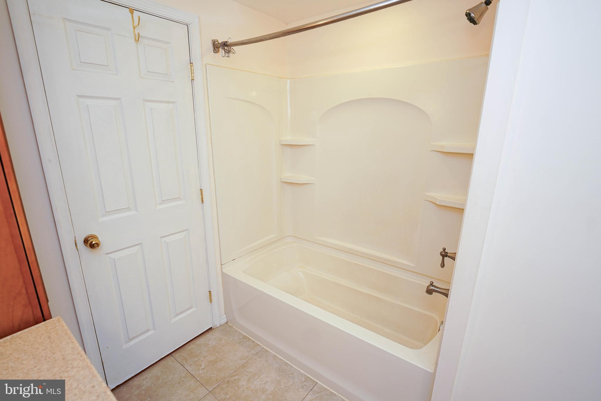 GLENWOOD ACRES - Residential