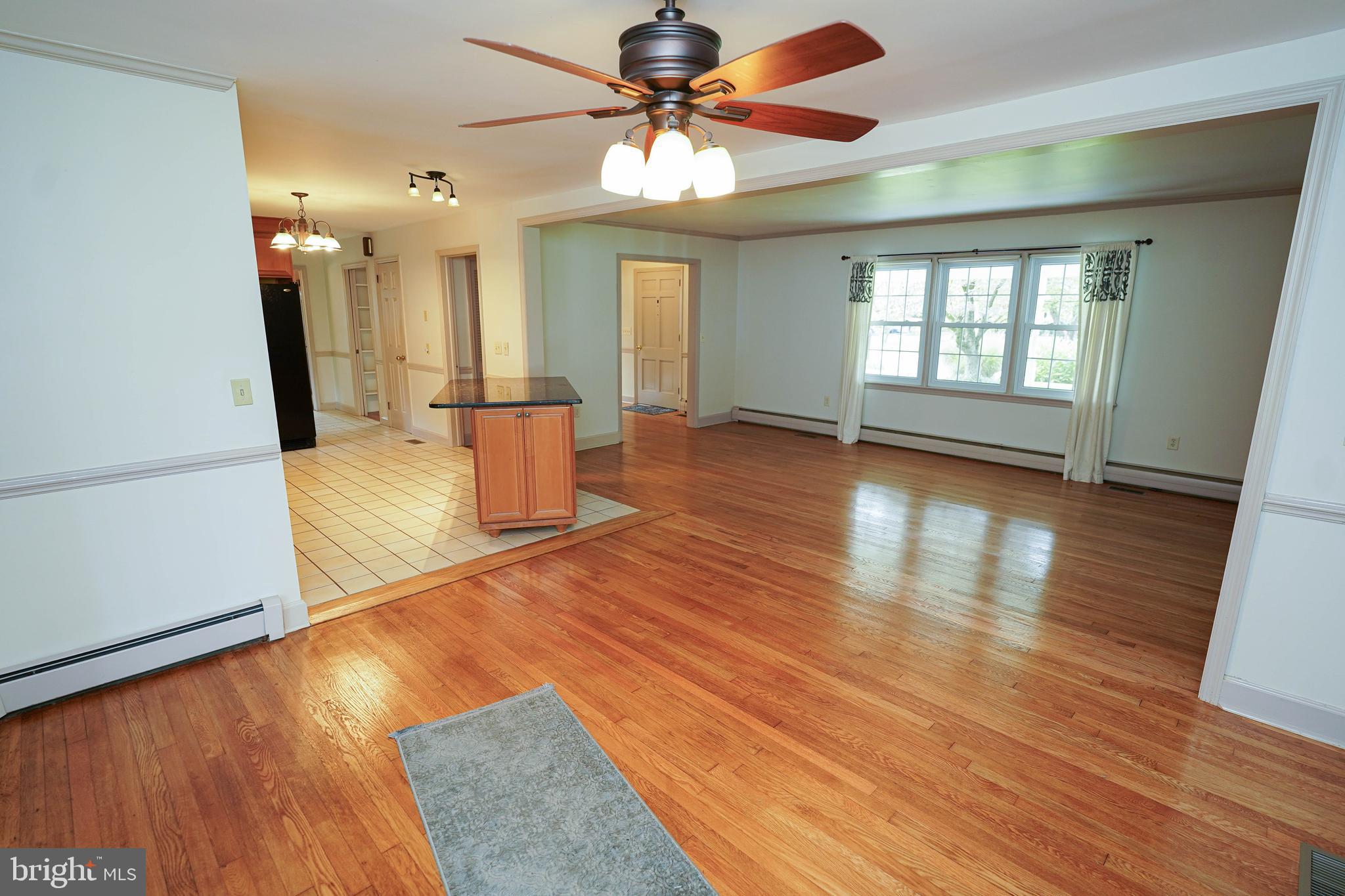 GLENWOOD ACRES - Residential