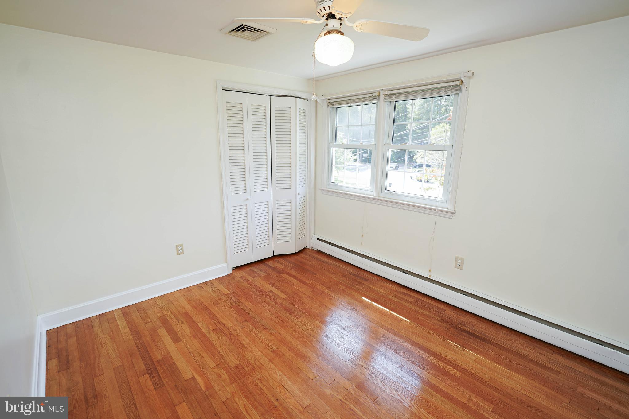 GLENWOOD ACRES - Residential