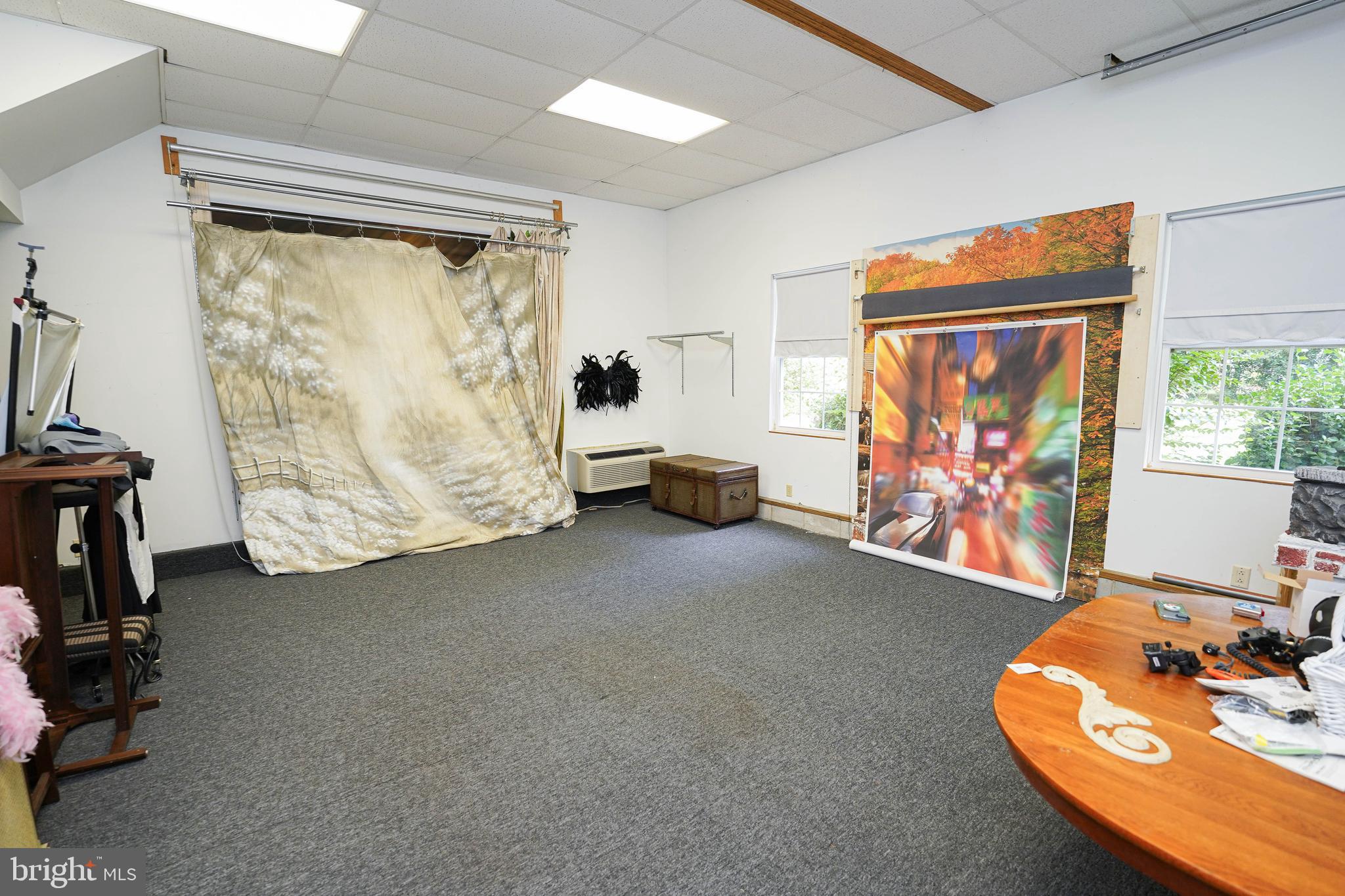 GLENWOOD ACRES - Residential