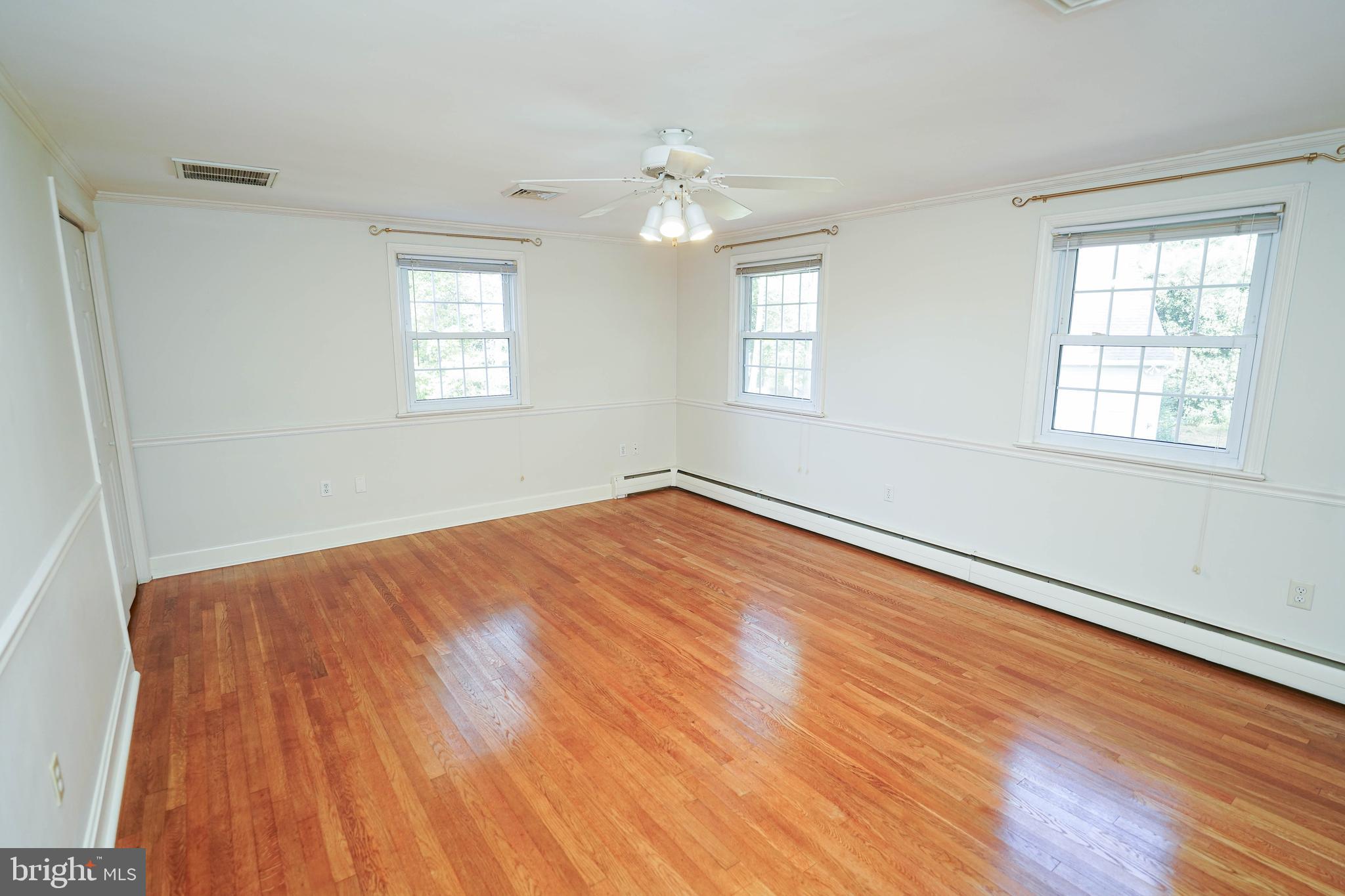 GLENWOOD ACRES - Residential