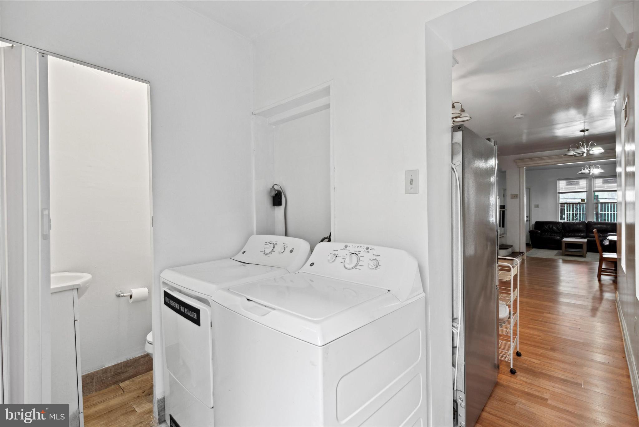 PARKSIDE - Residential