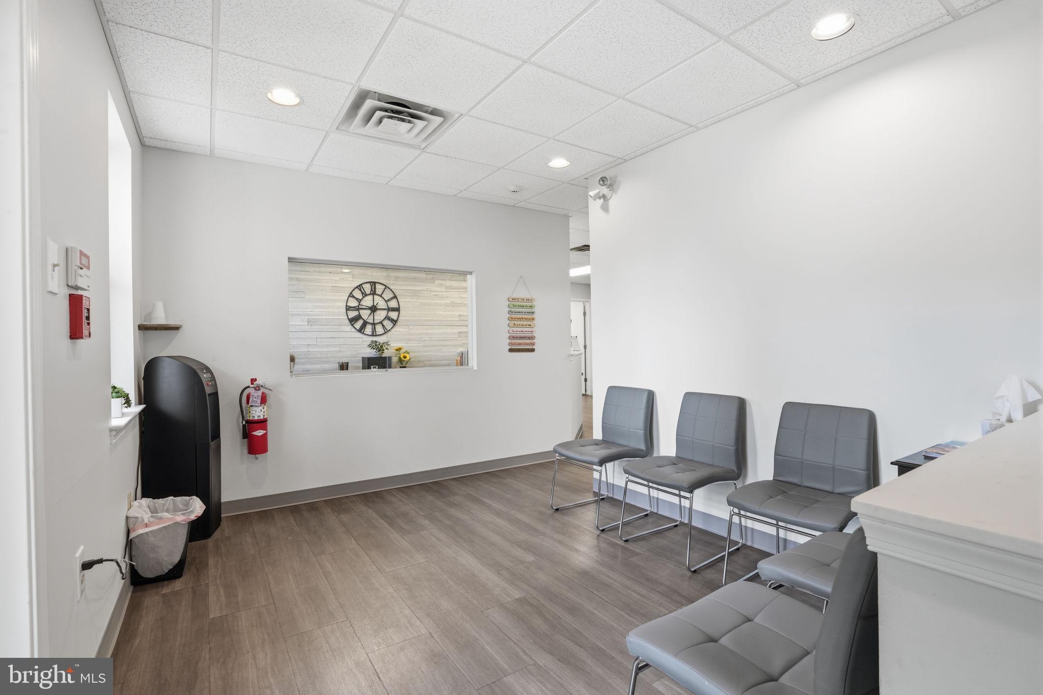 504 FLORAL VALE BOULEVARD