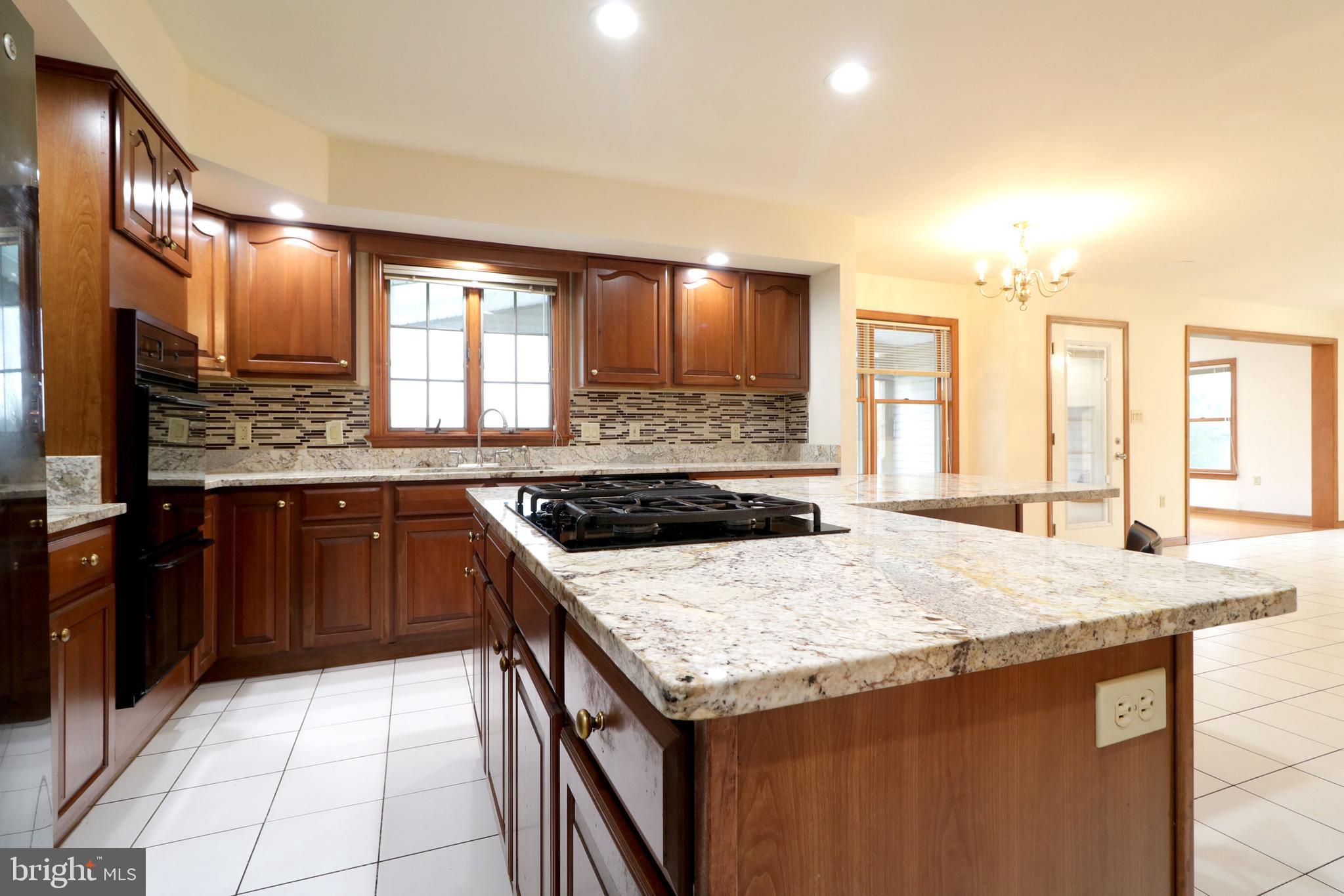 CLOVER HIGHLANDS - Residential