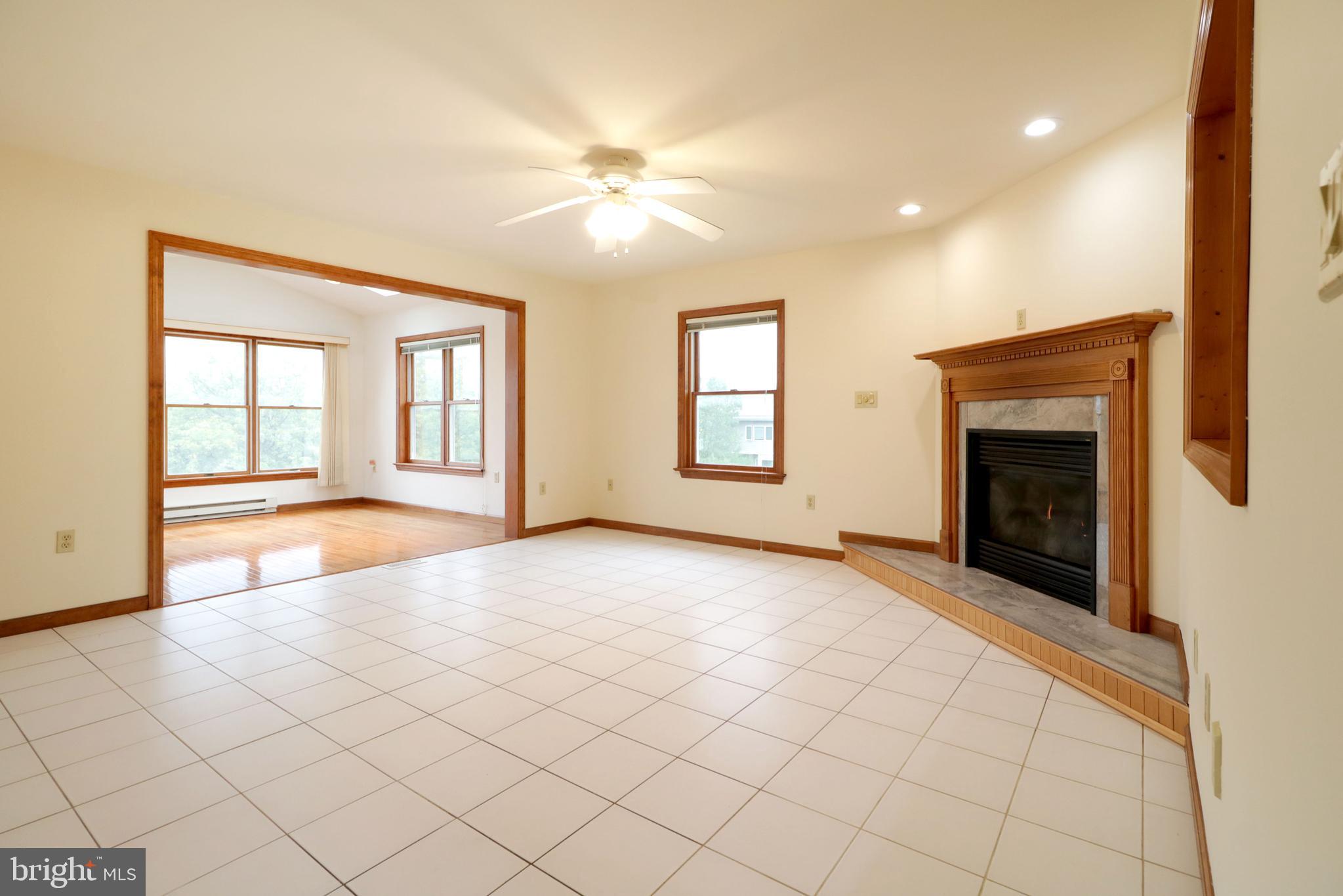 CLOVER HIGHLANDS - Residential