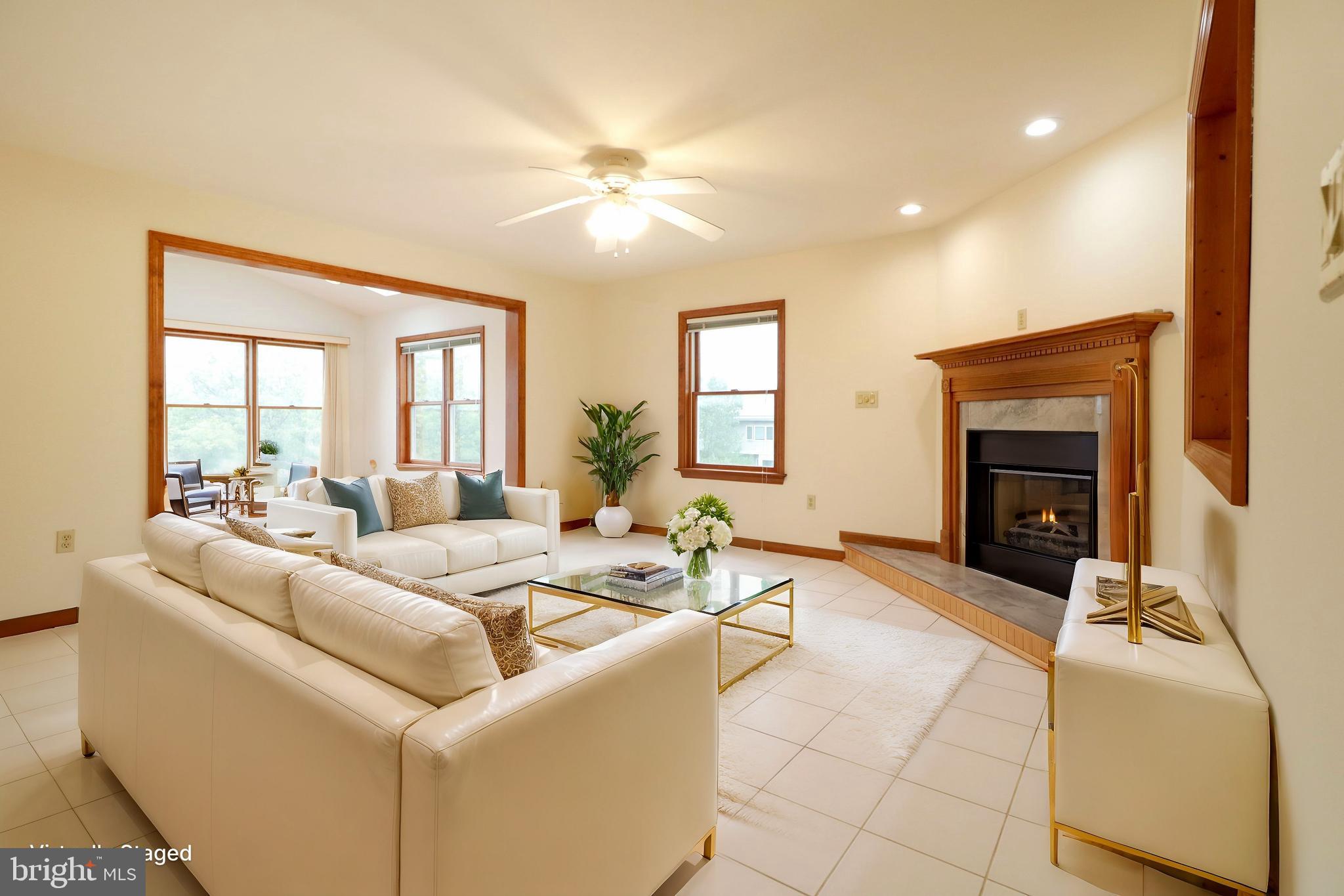 CLOVER HIGHLANDS - Residential