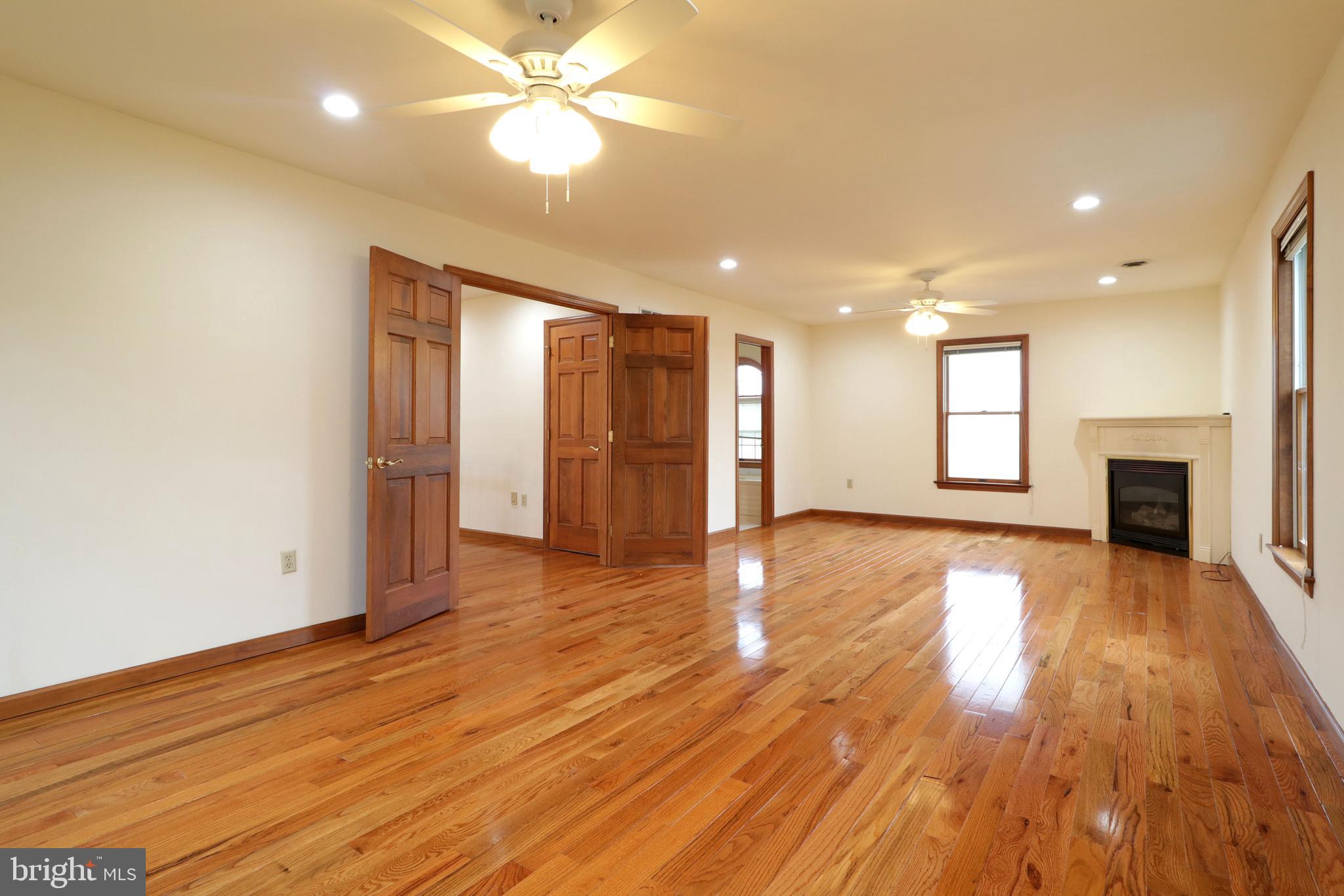 CLOVER HIGHLANDS - Residential