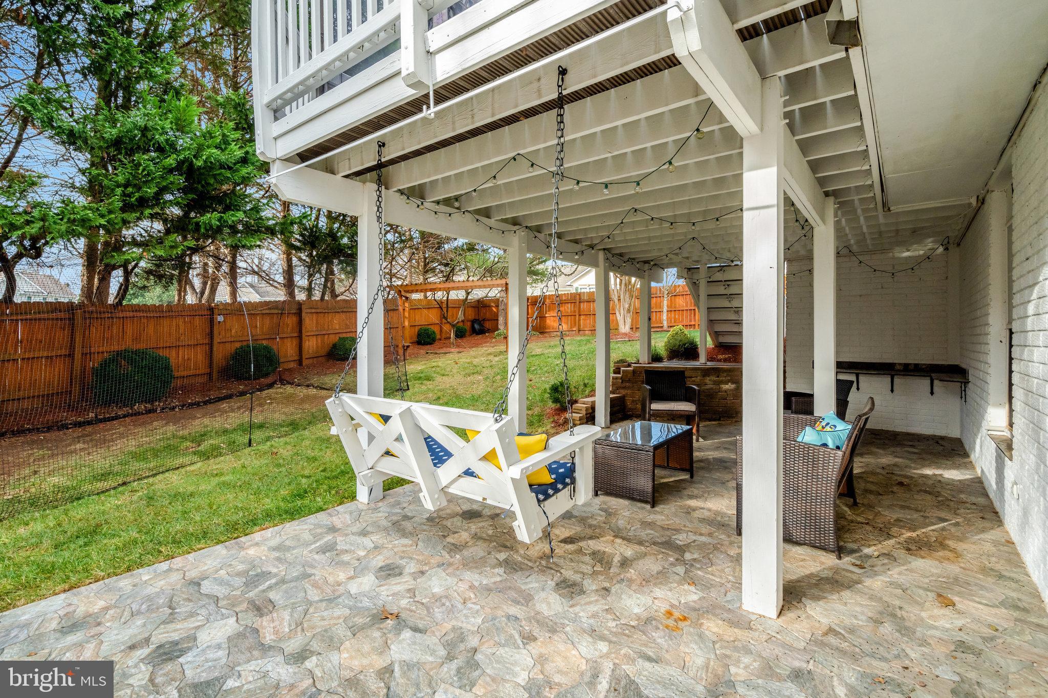 BLOOMS CROSSING - Residential