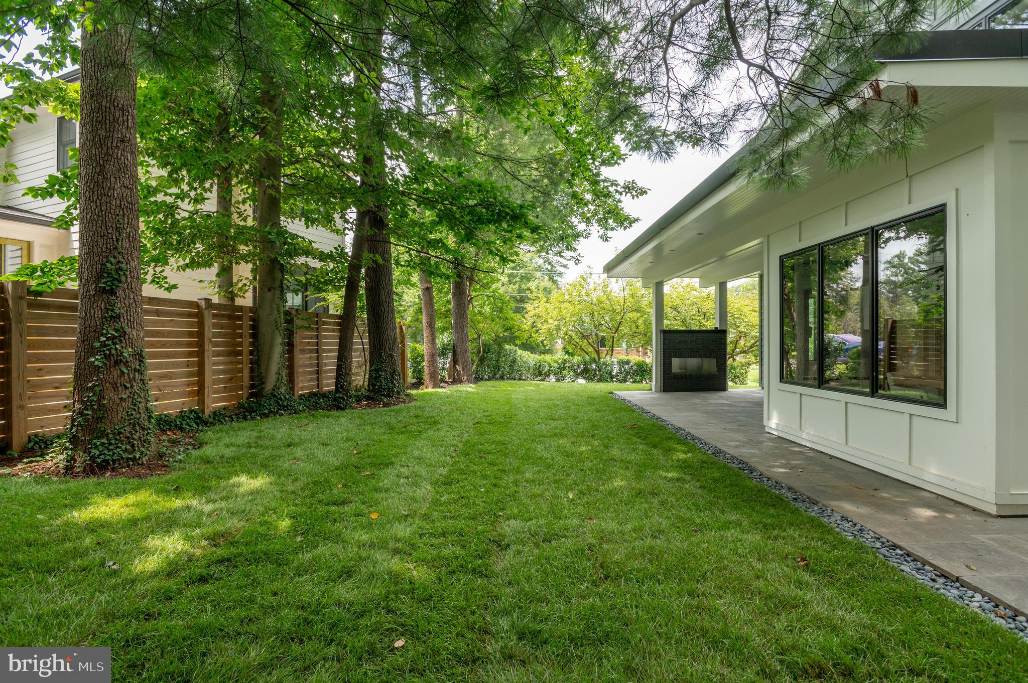 KENWOOD PARK - Residential