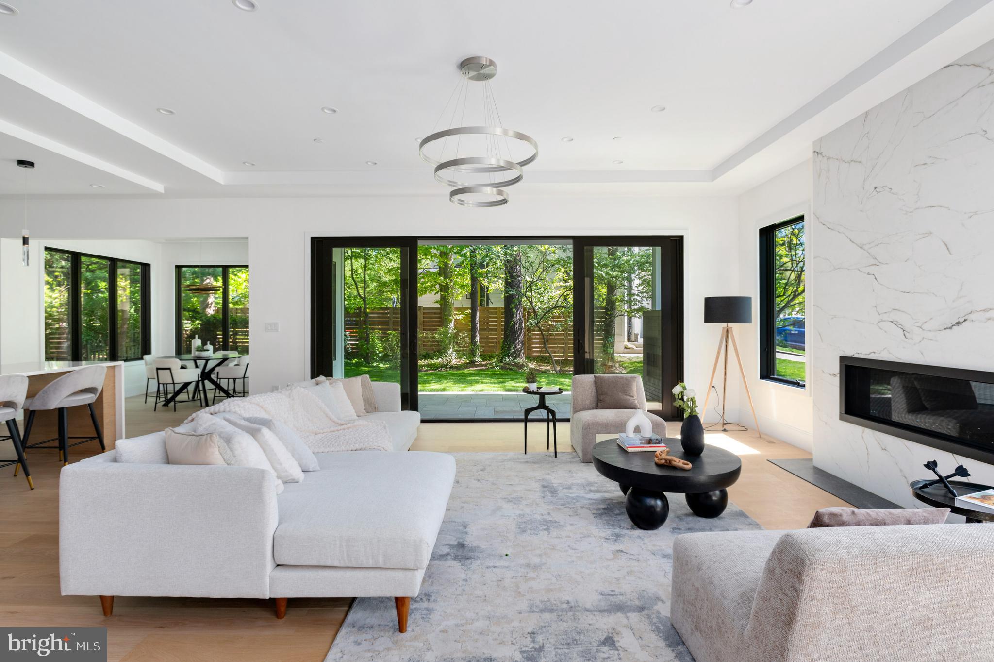 KENWOOD PARK - Residential