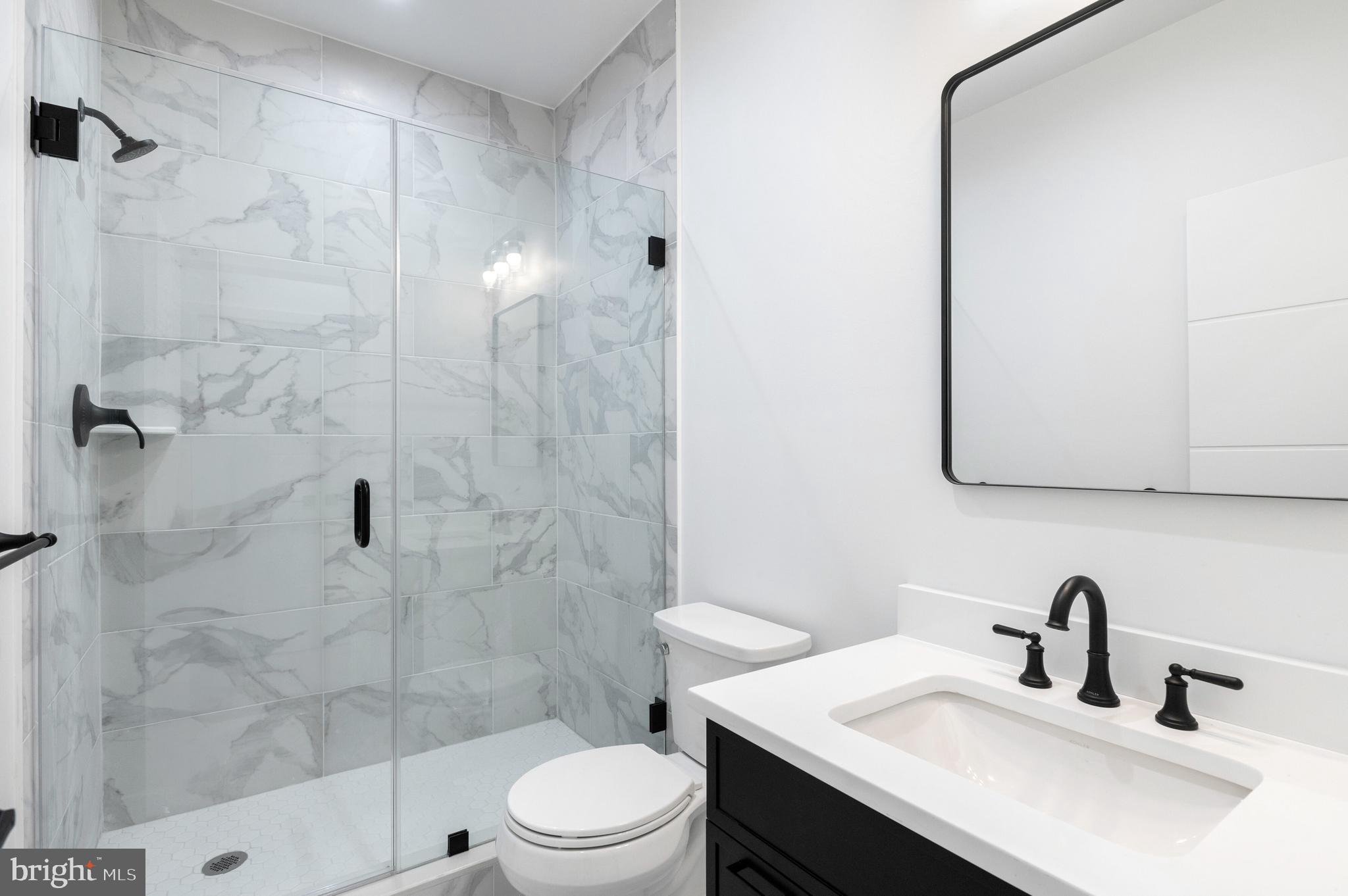 KENWOOD PARK - Residential