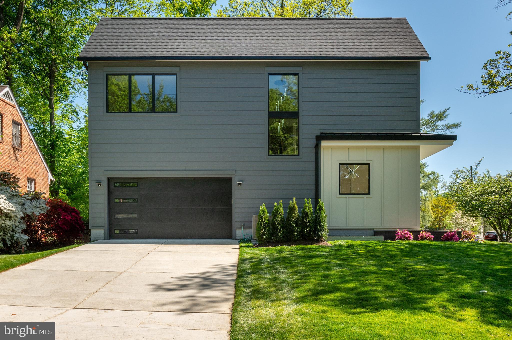 KENWOOD PARK - Residential